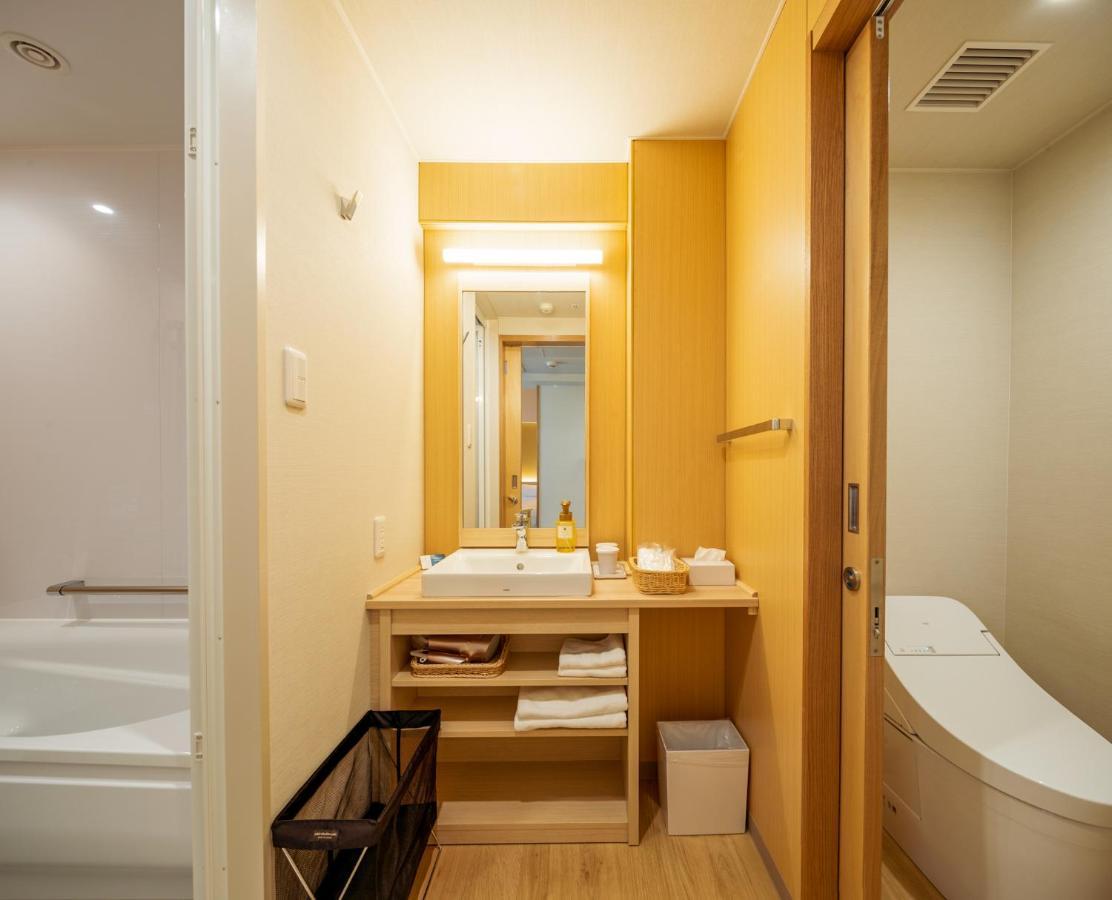 Deluxe Twin Room B