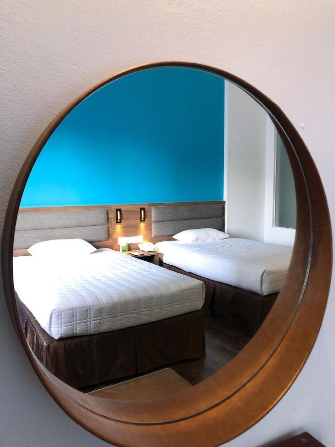Signature Deluxe Double or Twin Room