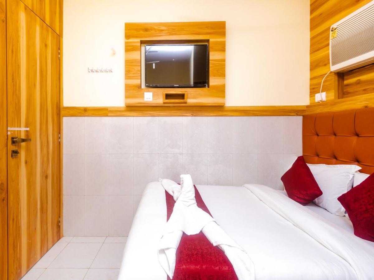 Five Bed AC