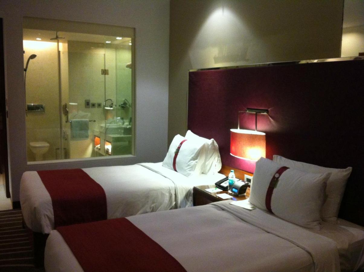 Standard Room with Two Single Beds
