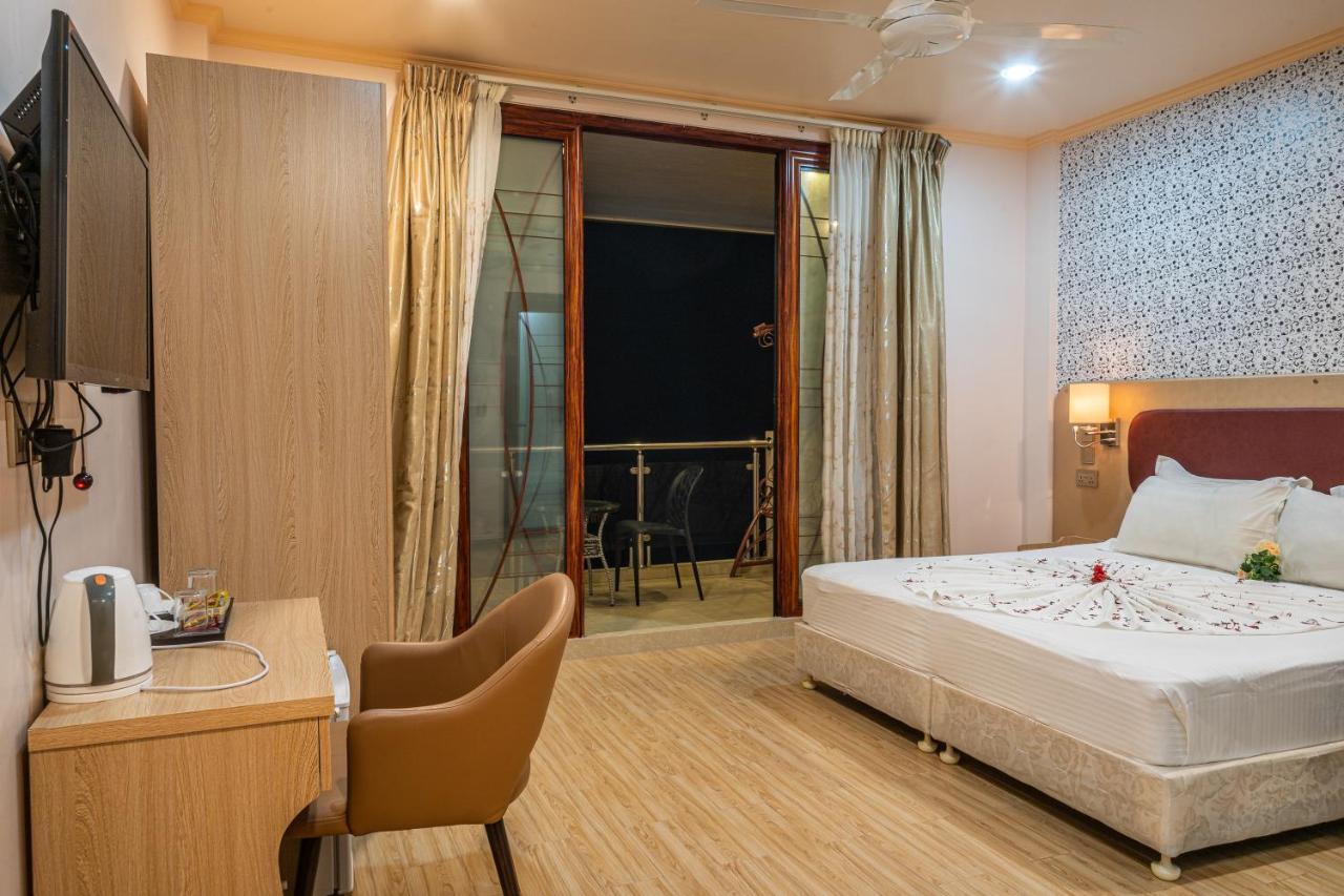 Habitación Doble Deluxe con vistas a la ciudad - 1 o 2 camas