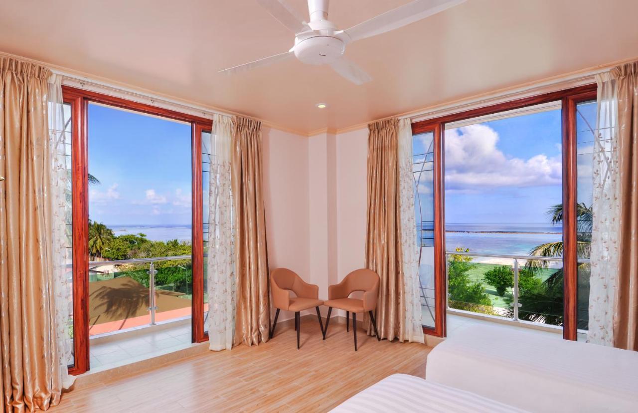 Habitación Triple Deluxe con vistas al mar