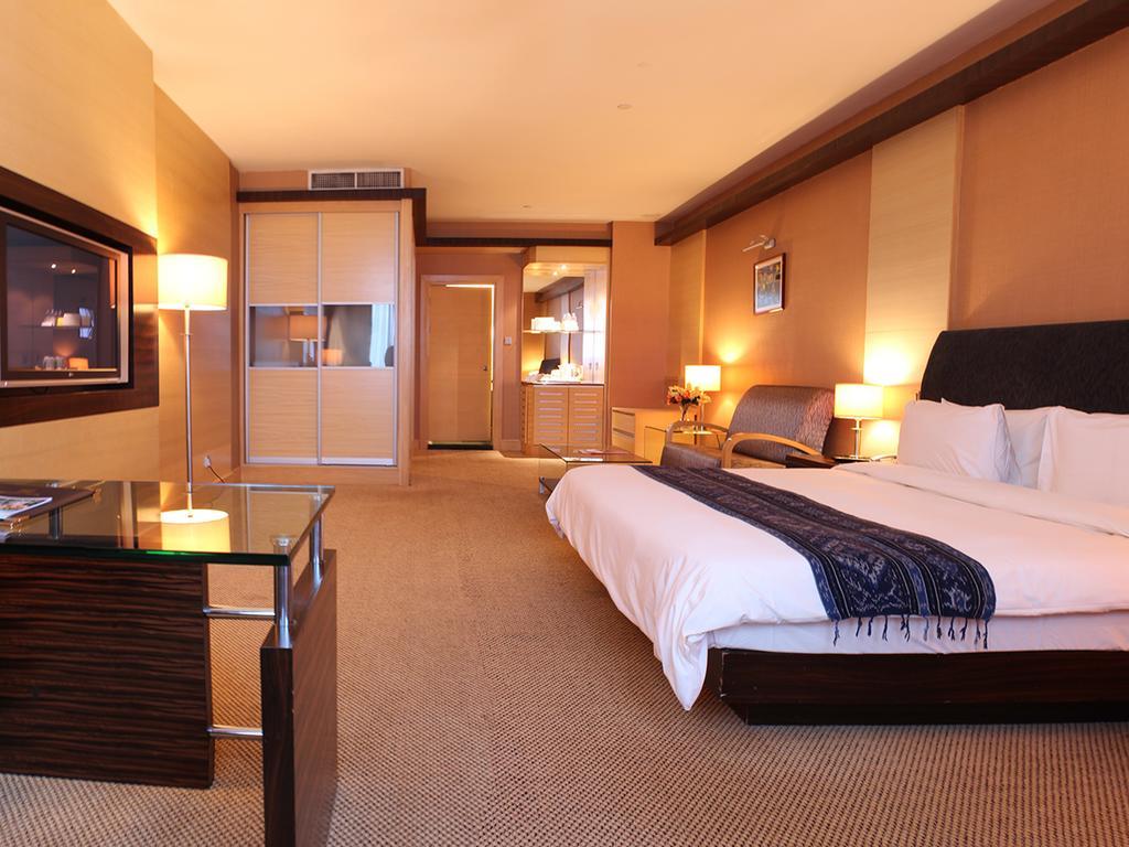 Executive King Room