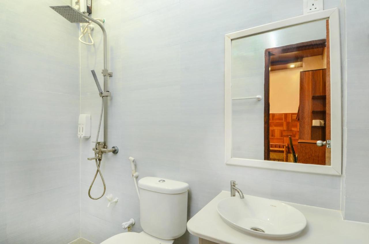 Family Room Open Shower