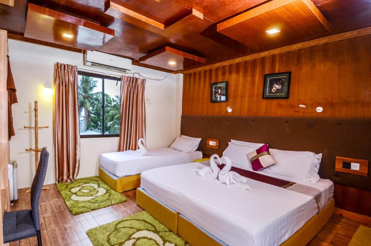 Deluxe Triple Room Sea View