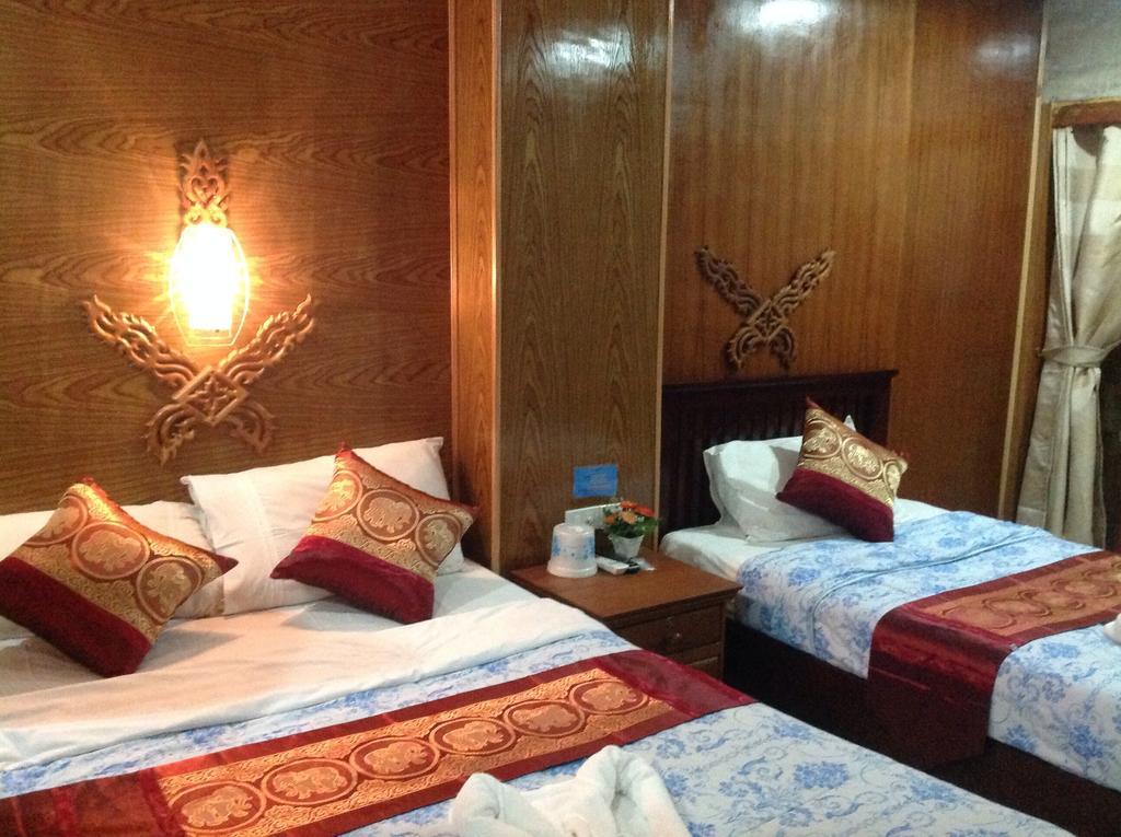 Standard Double or Twin Room with Garden View