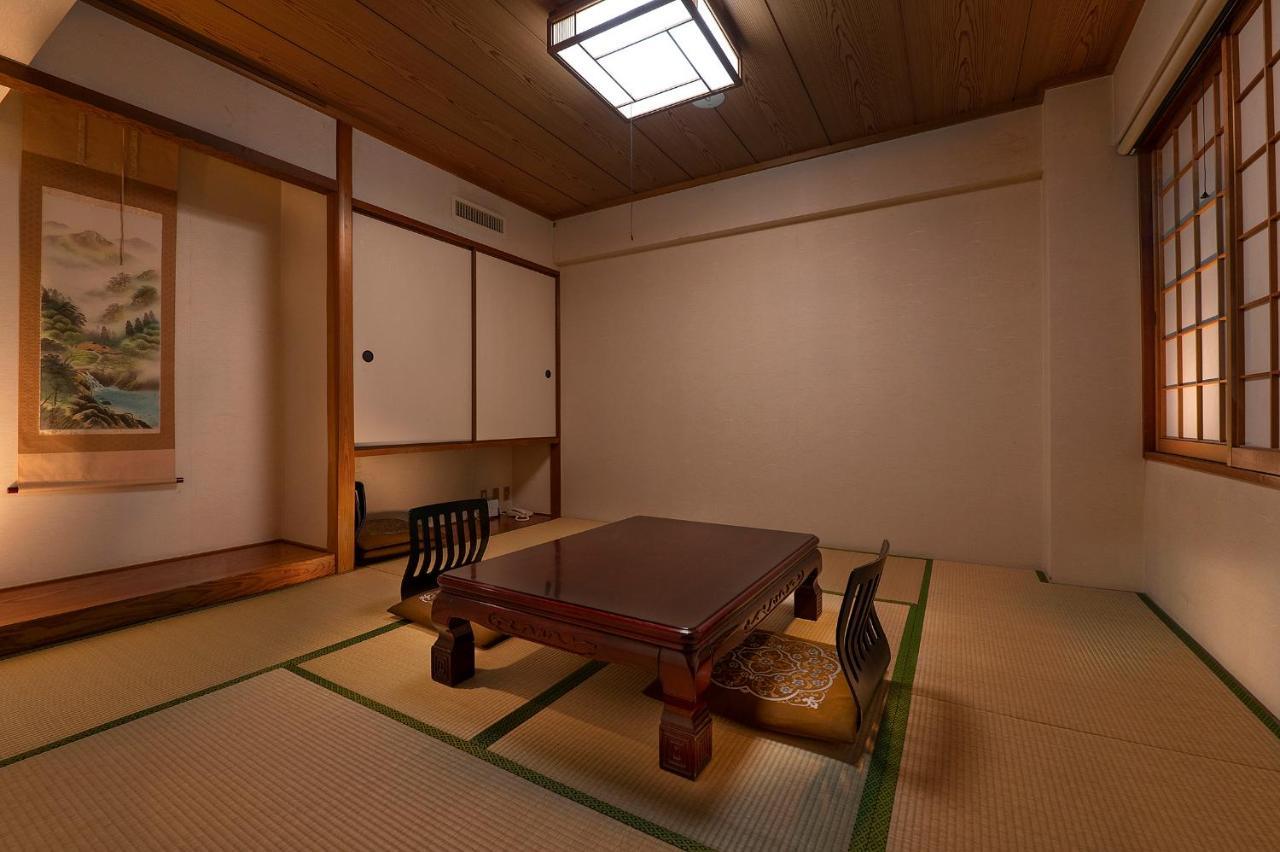 Chambre Quadruple de Style Japonais