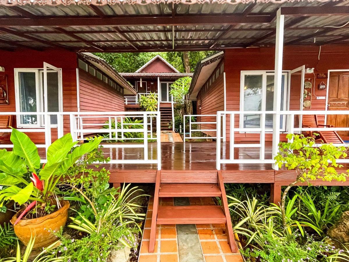 Deluxe Bungalow met Uitzicht op Zee