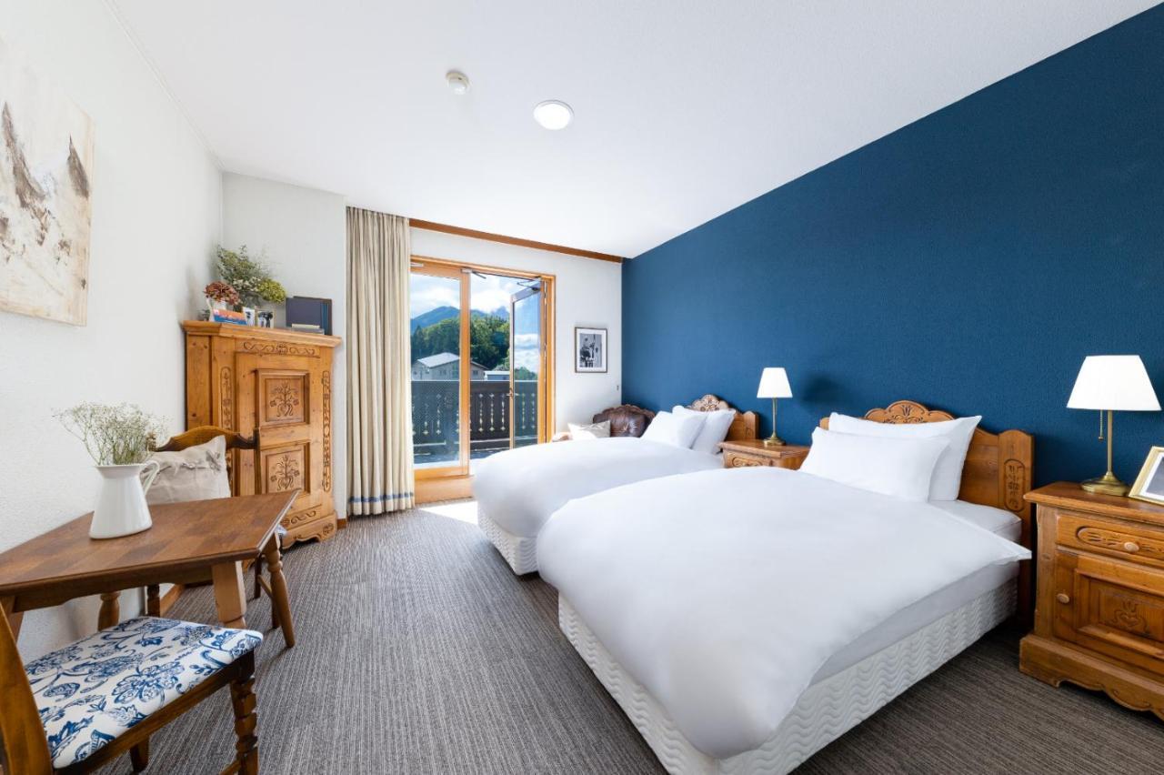 Double Room with Mountain View
