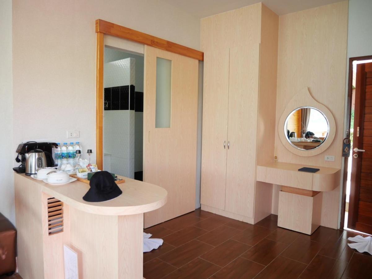 Deluxe Doppelzimmer mit Balkon und Meerblick