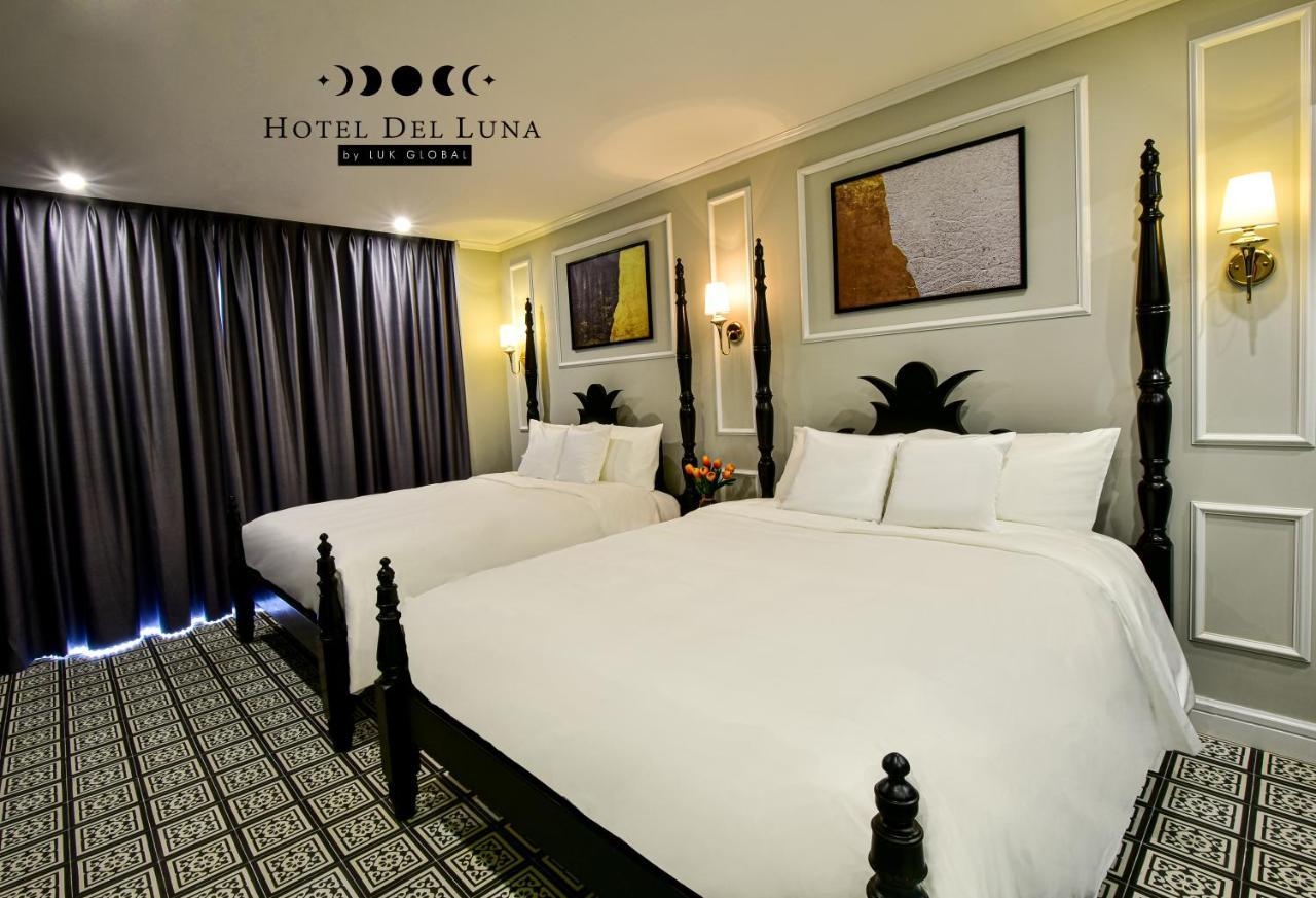 Deluxe Twin Room Balcony City View