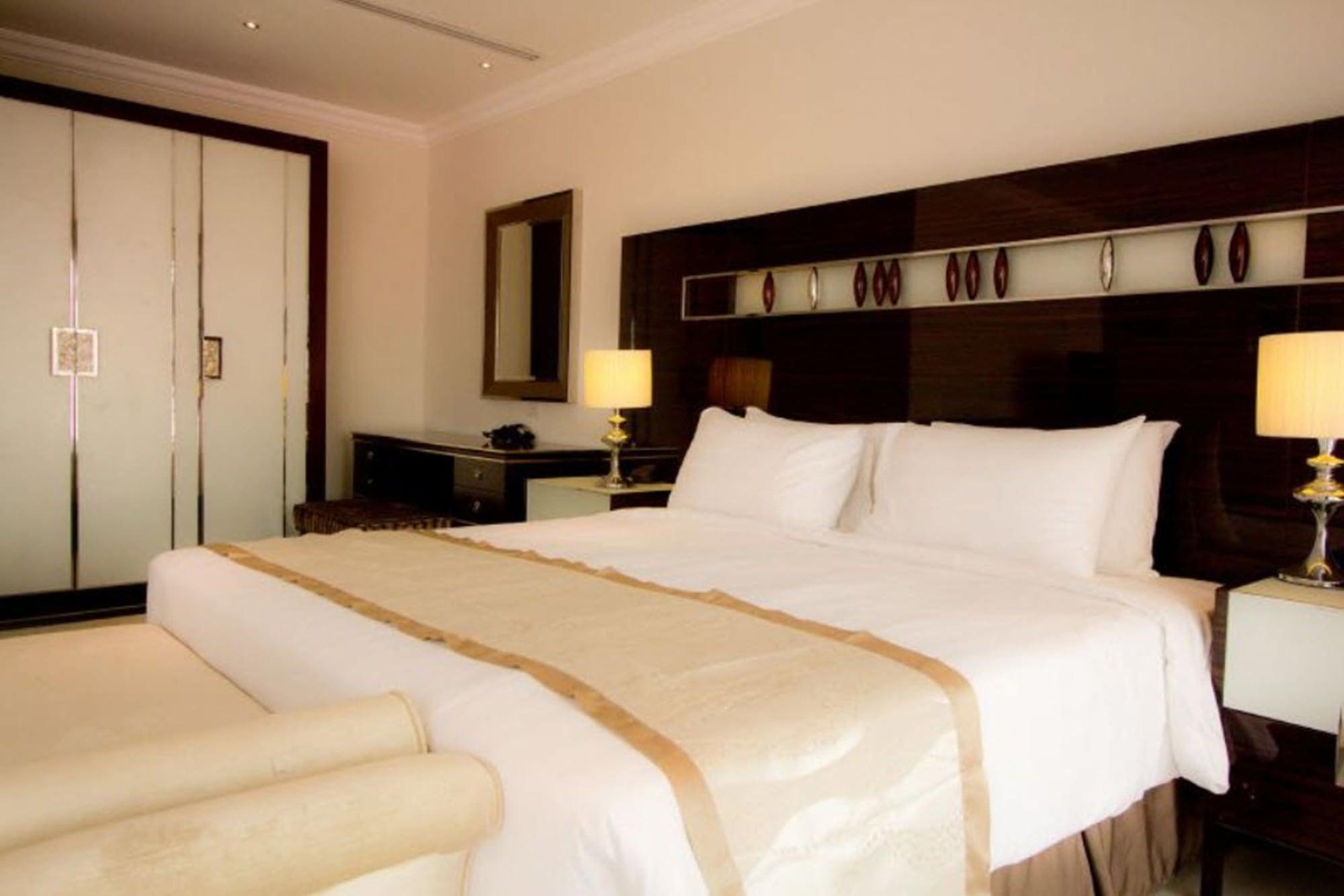 Deluxe Double Room,1433013778:JPEG