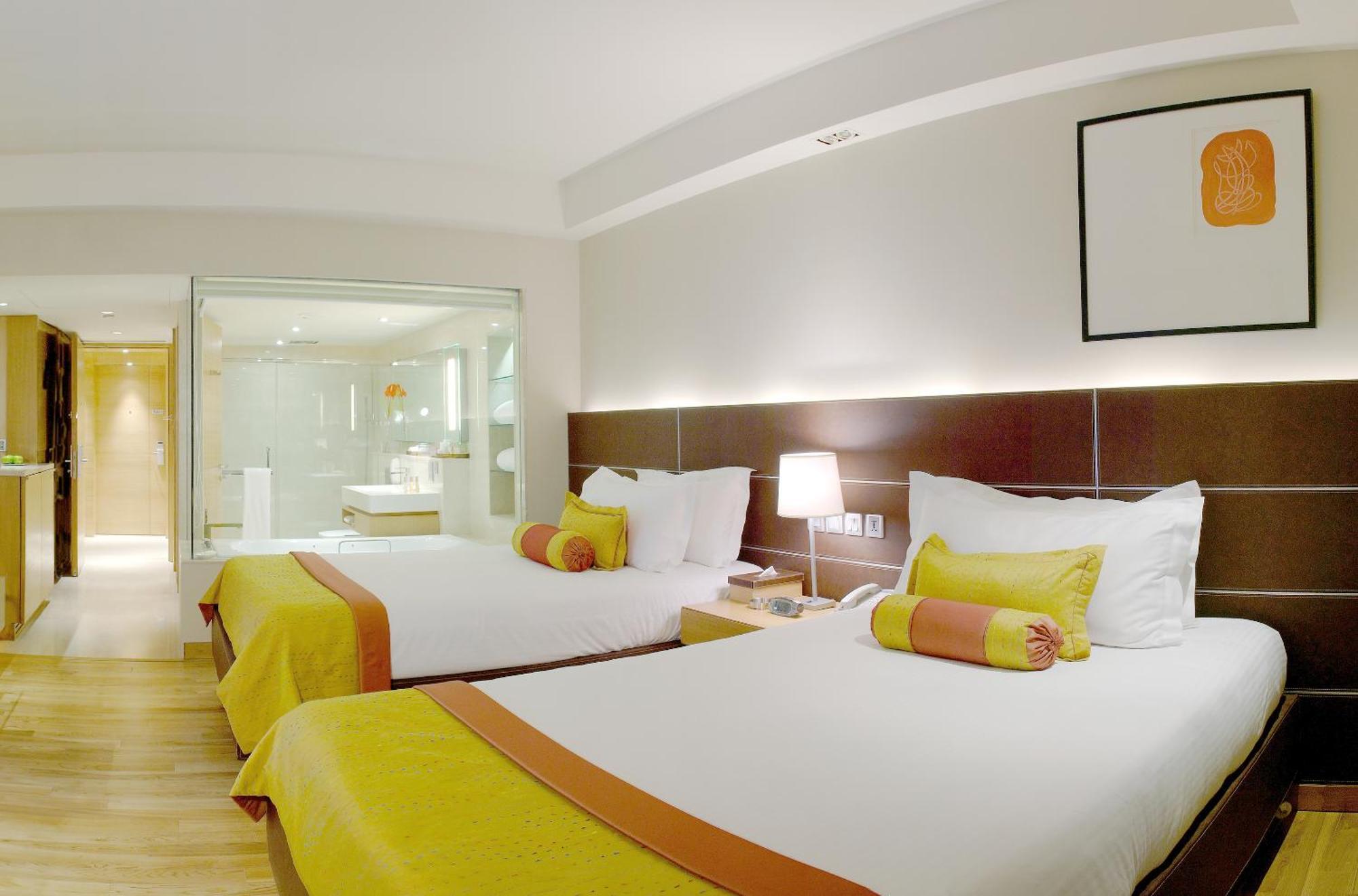 Deluxe Twin Room on Food & soft beverages Laundry & Spa,1770479237:JPEG