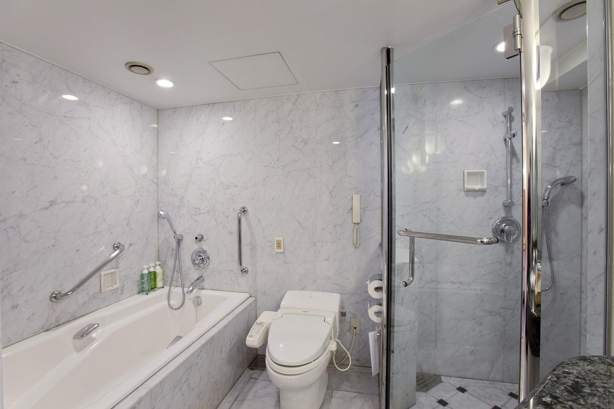 Superior Triple Room - Non-Smoking