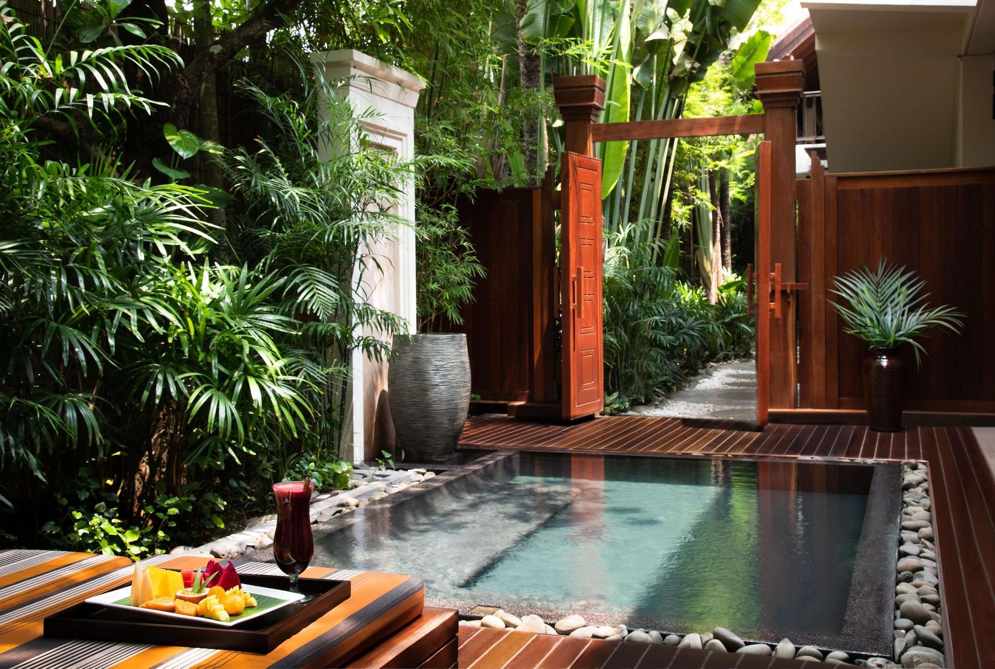 Henri Mouhot 2-Bedroom Suite