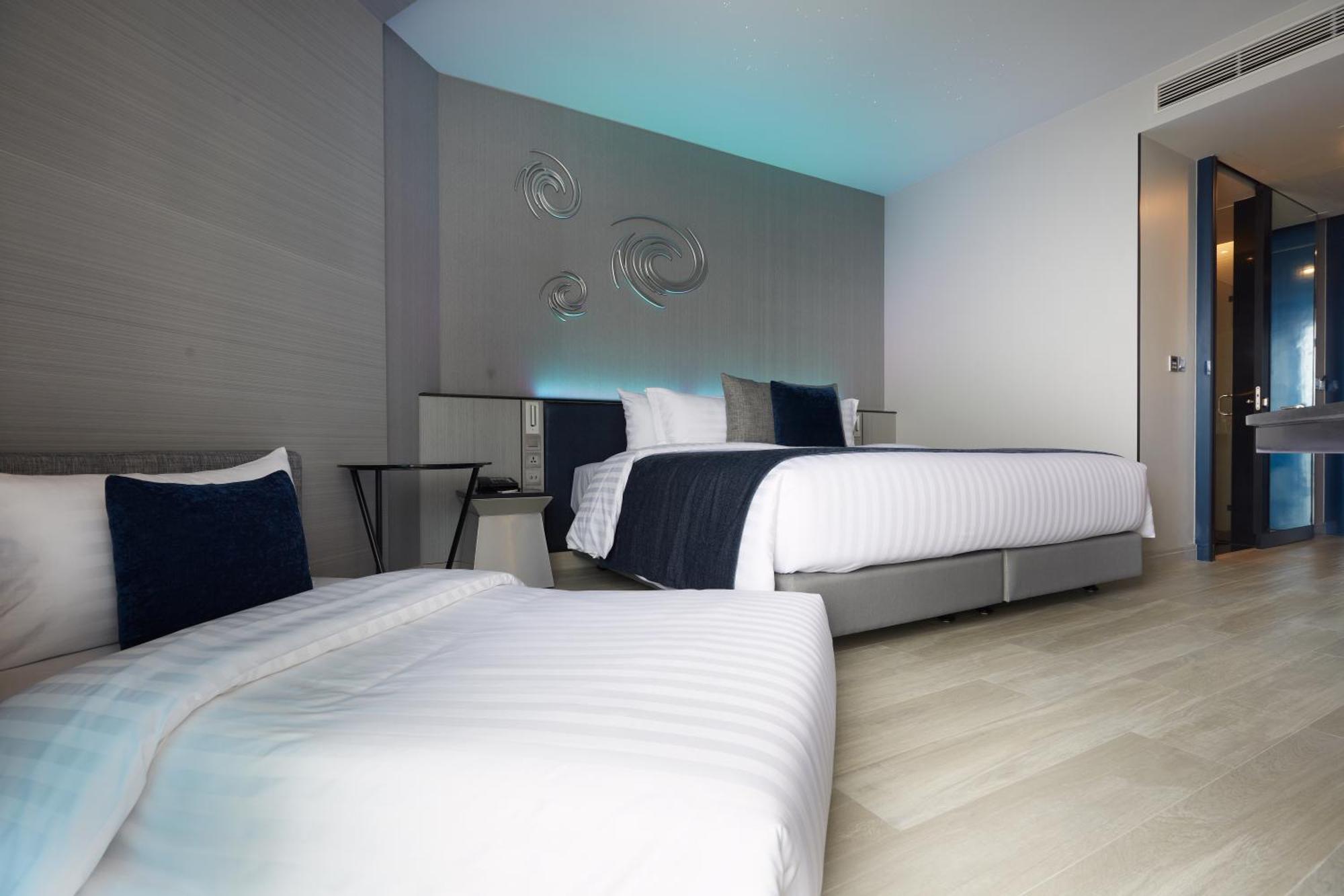 Superior Double or Twin Room with Sofa Bed