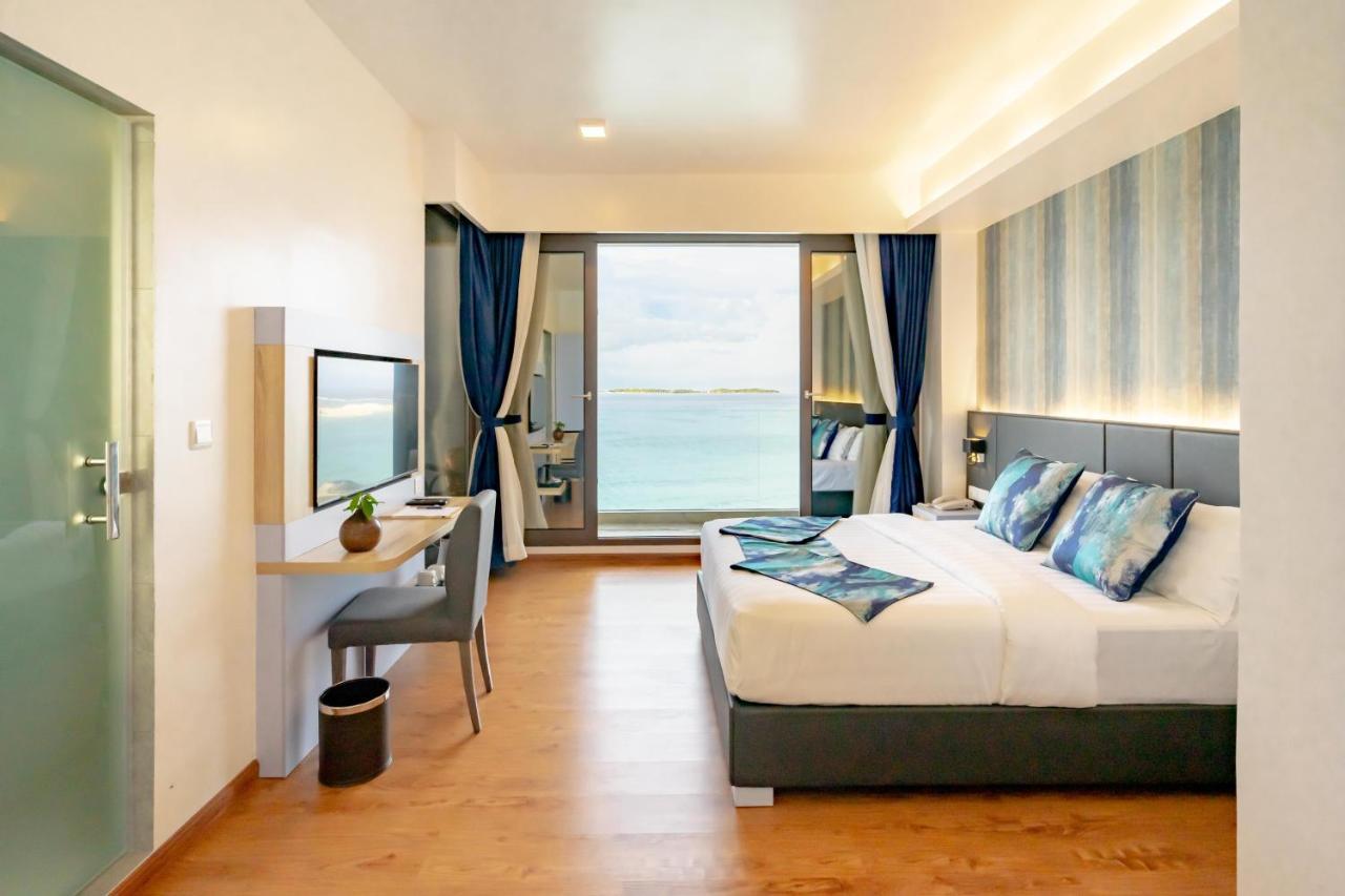 Quarto Duplo Premium com Varanda e Vista do Mar