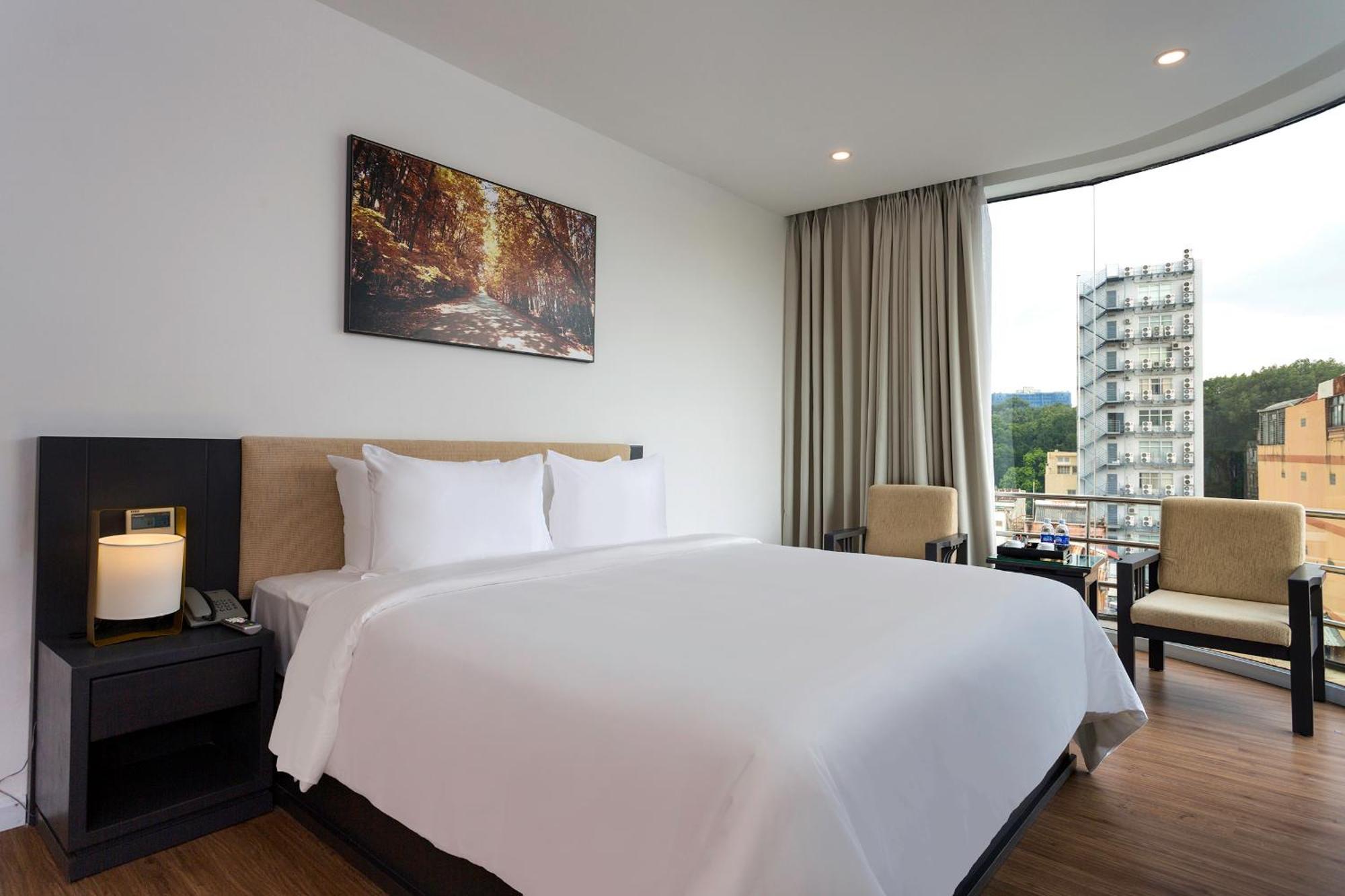 Suite City View