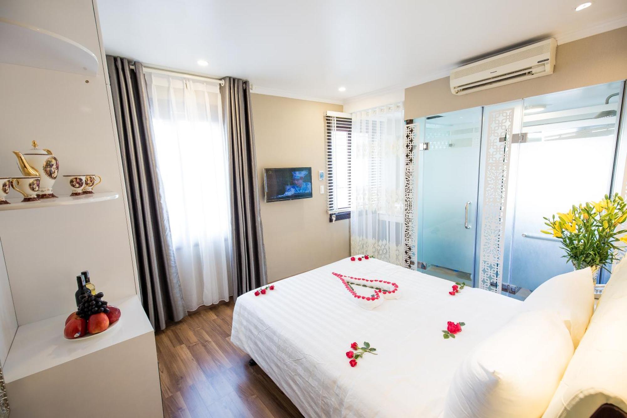 Executive Double or Twin Room with City View