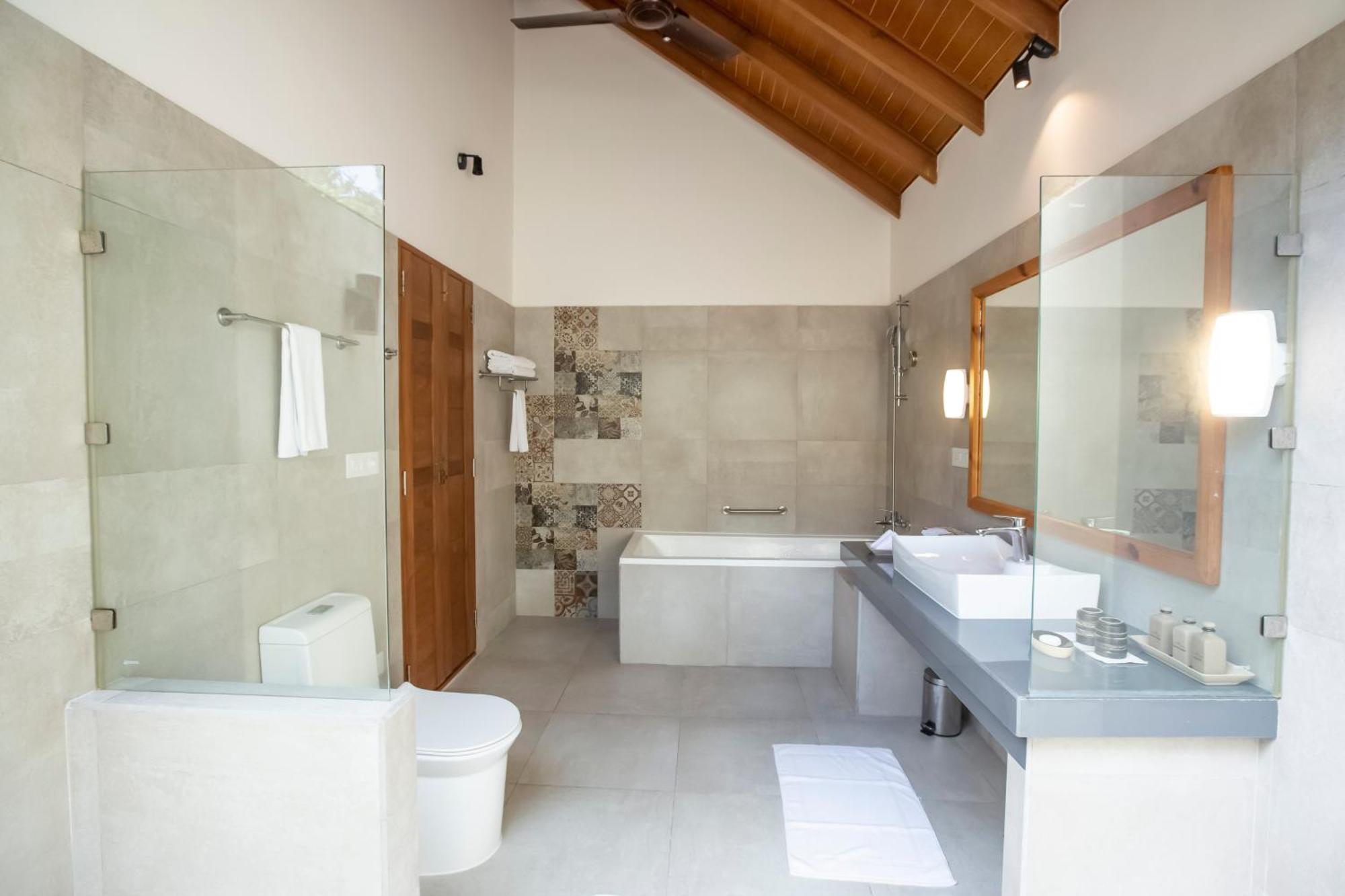 Deluxe Beach Villa,1589350263:JPEG