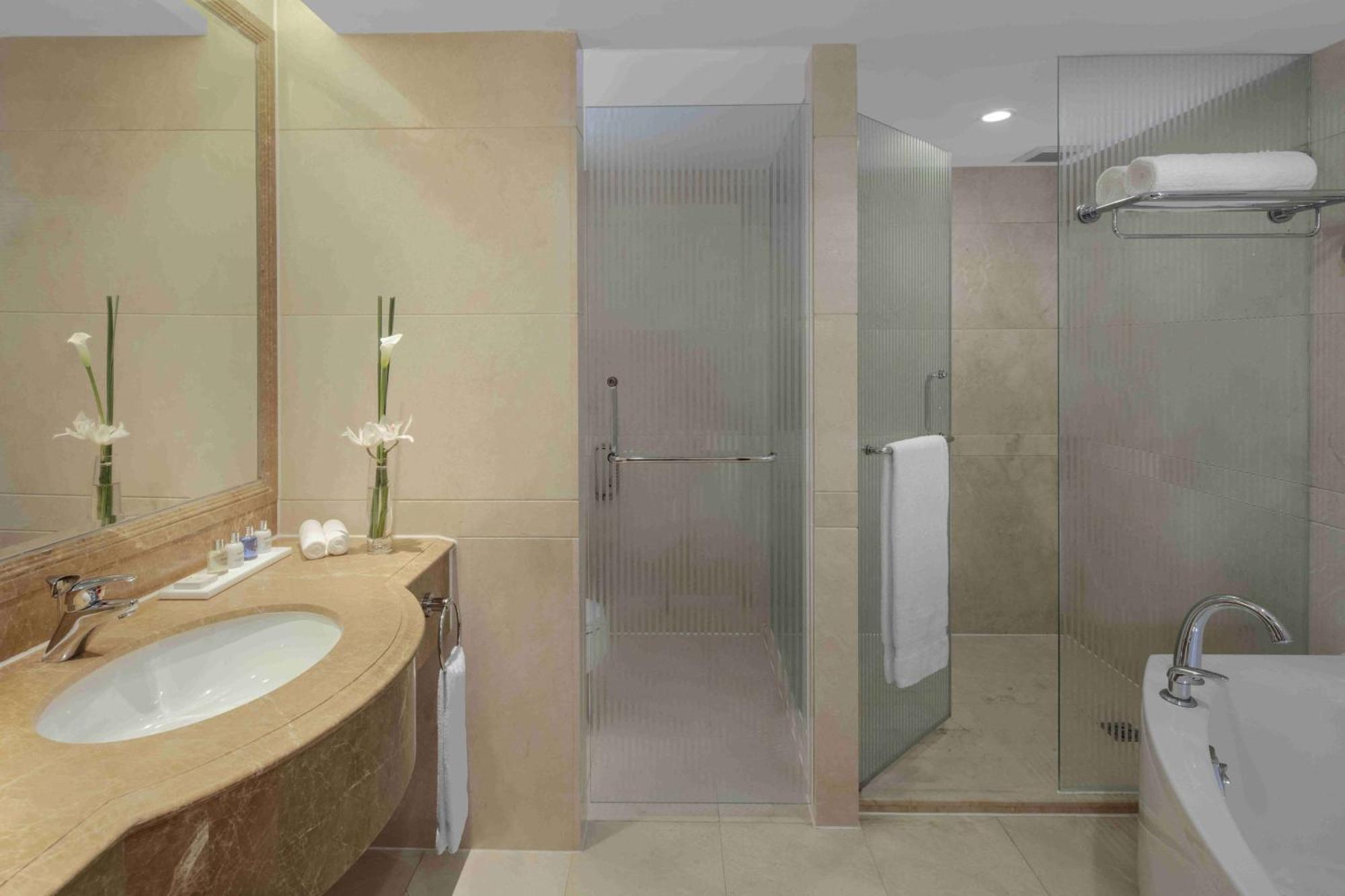 Junior Suite Business Class