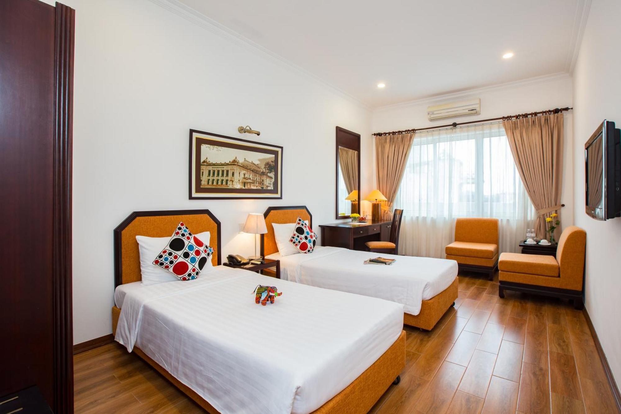 Deluxe Double or Twin Room,1277775010:JPEG