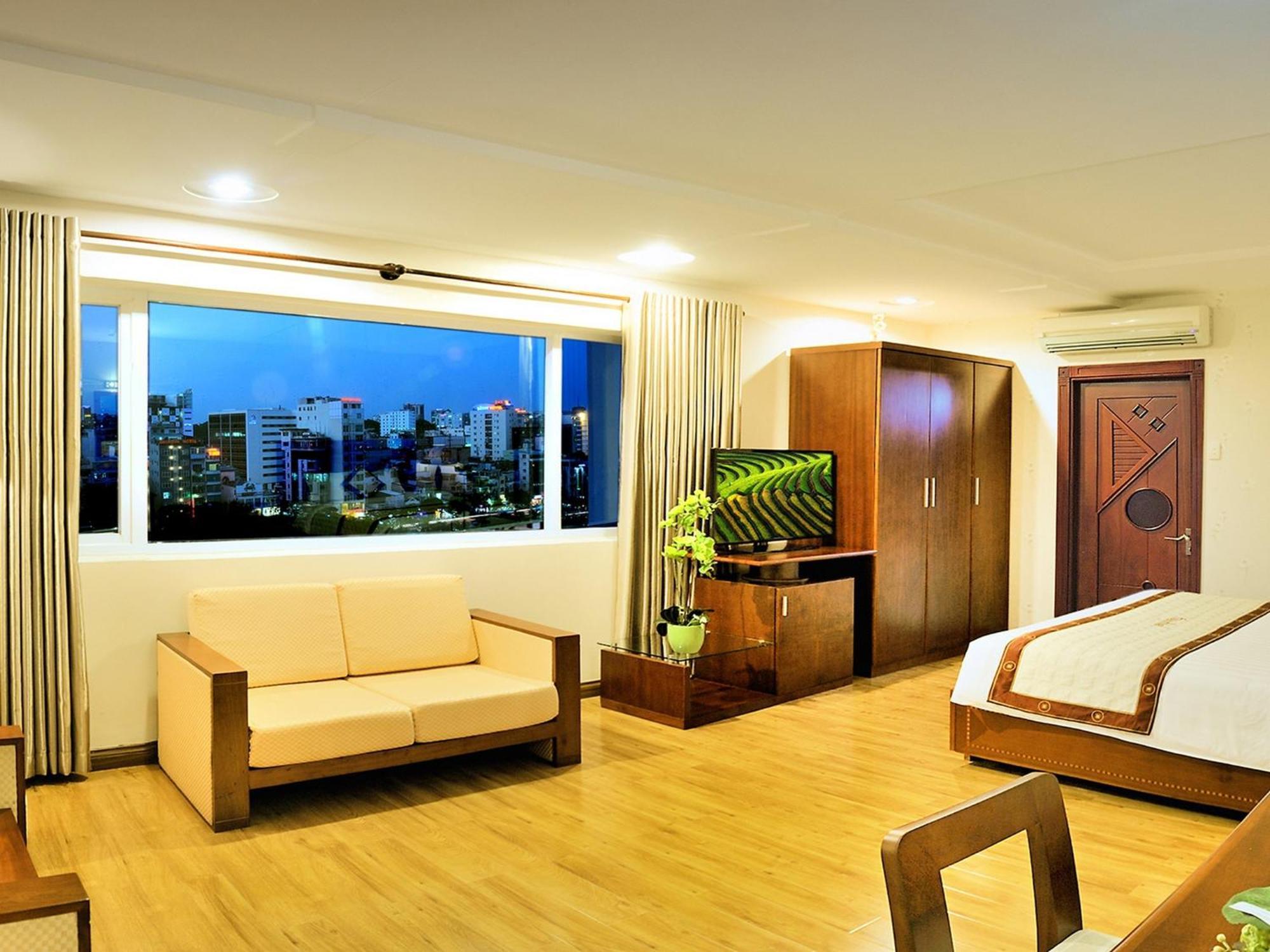 Executive Suite King Room