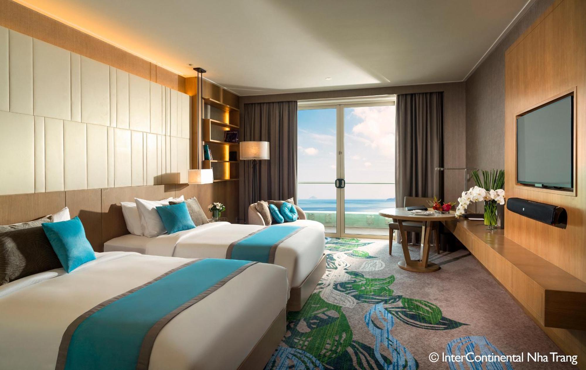 Classic Zweibettzimmer mit Meerblick und Zugang zur Club Lounge