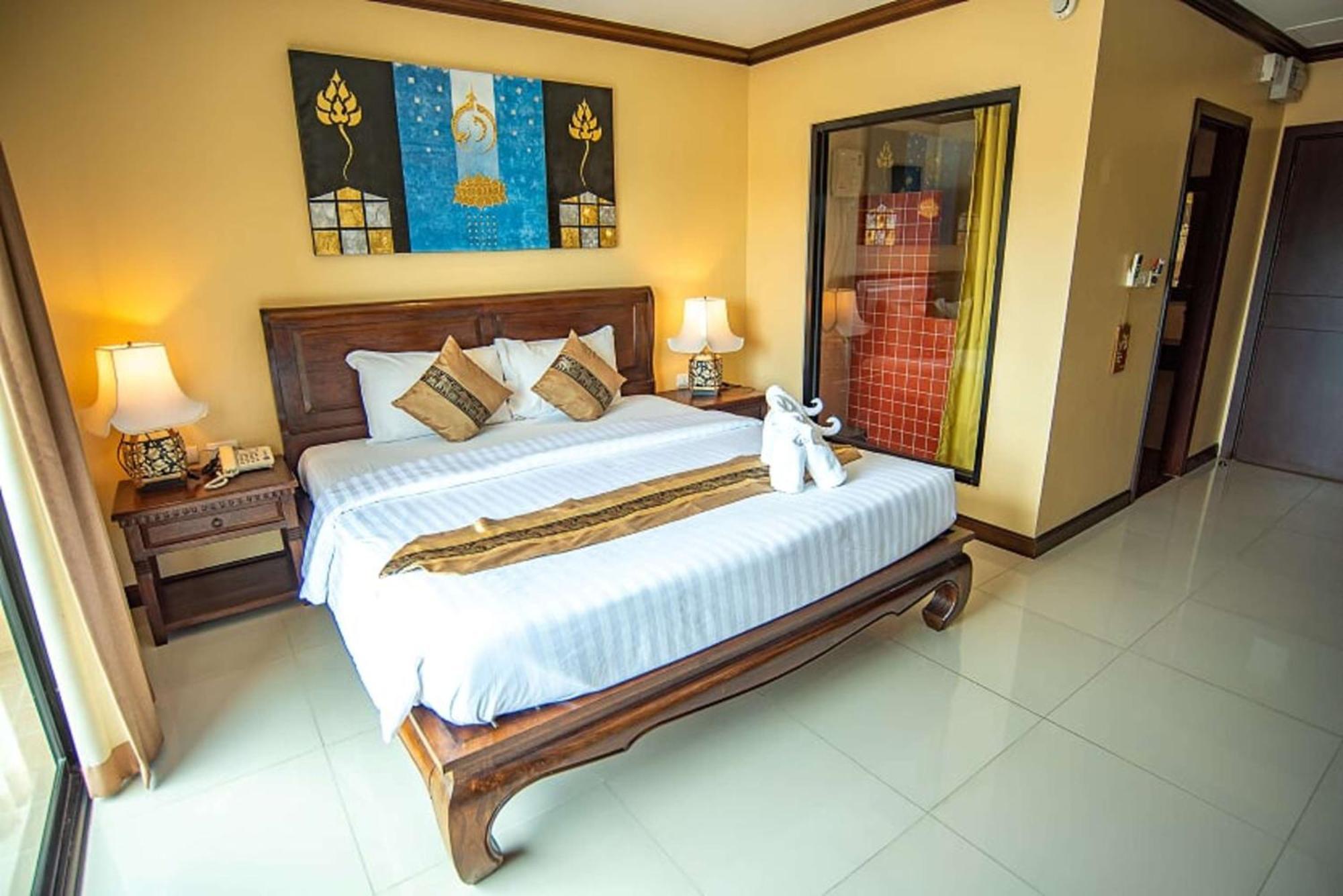 Standard Double or Twin Room Balcony