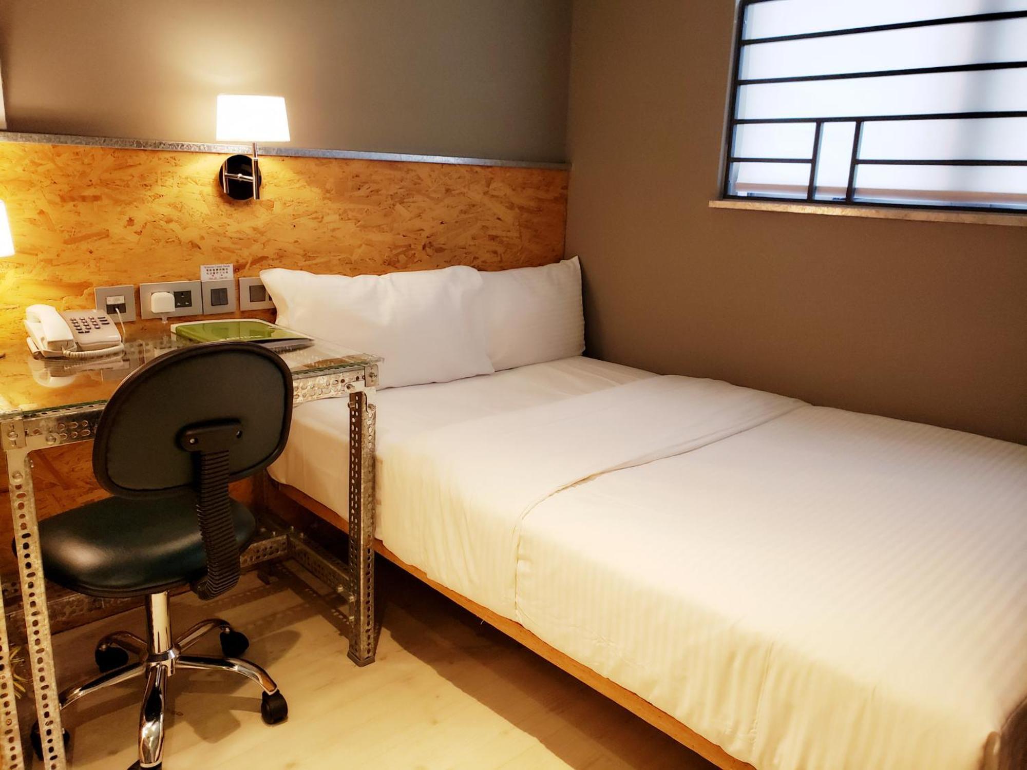 IND Econ Double Room