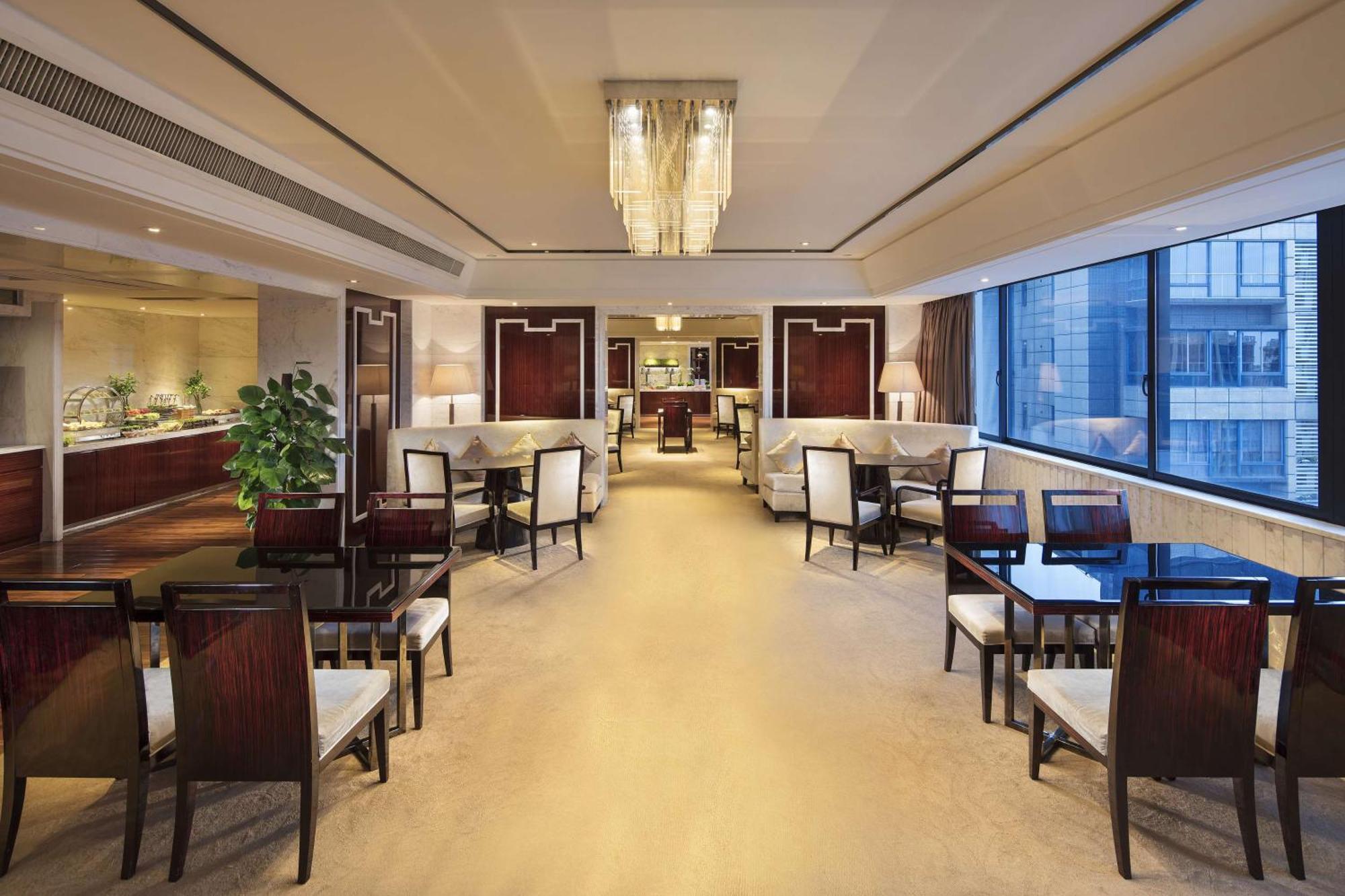 Executive Twin Room - Lounge Access
