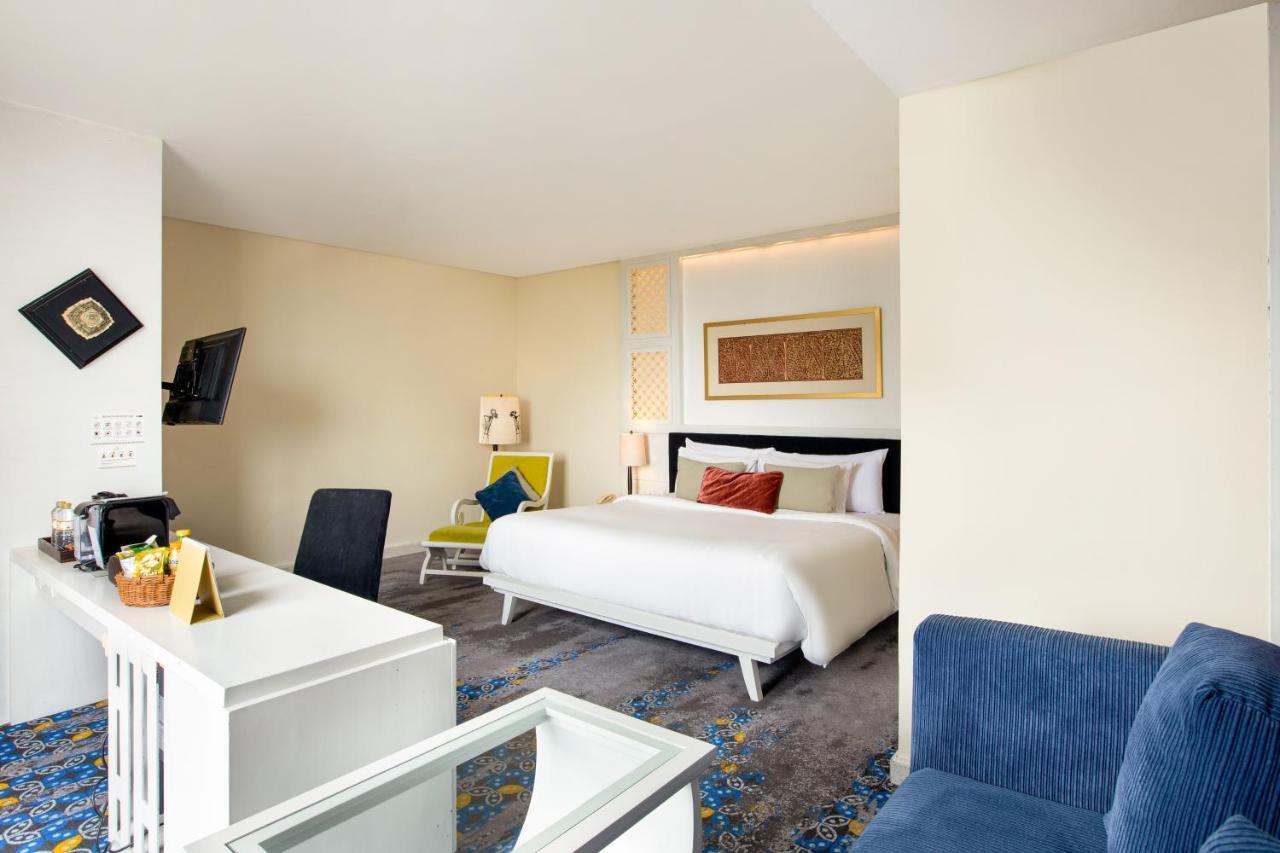 Deluxe Premier Room,1345379000:JPEG