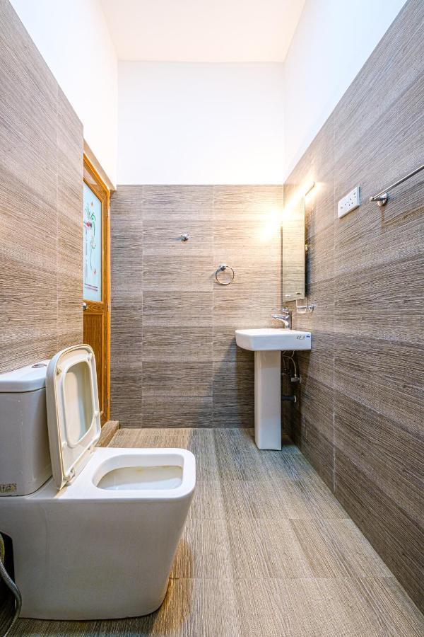 Standard Double or Twin Room Balcony