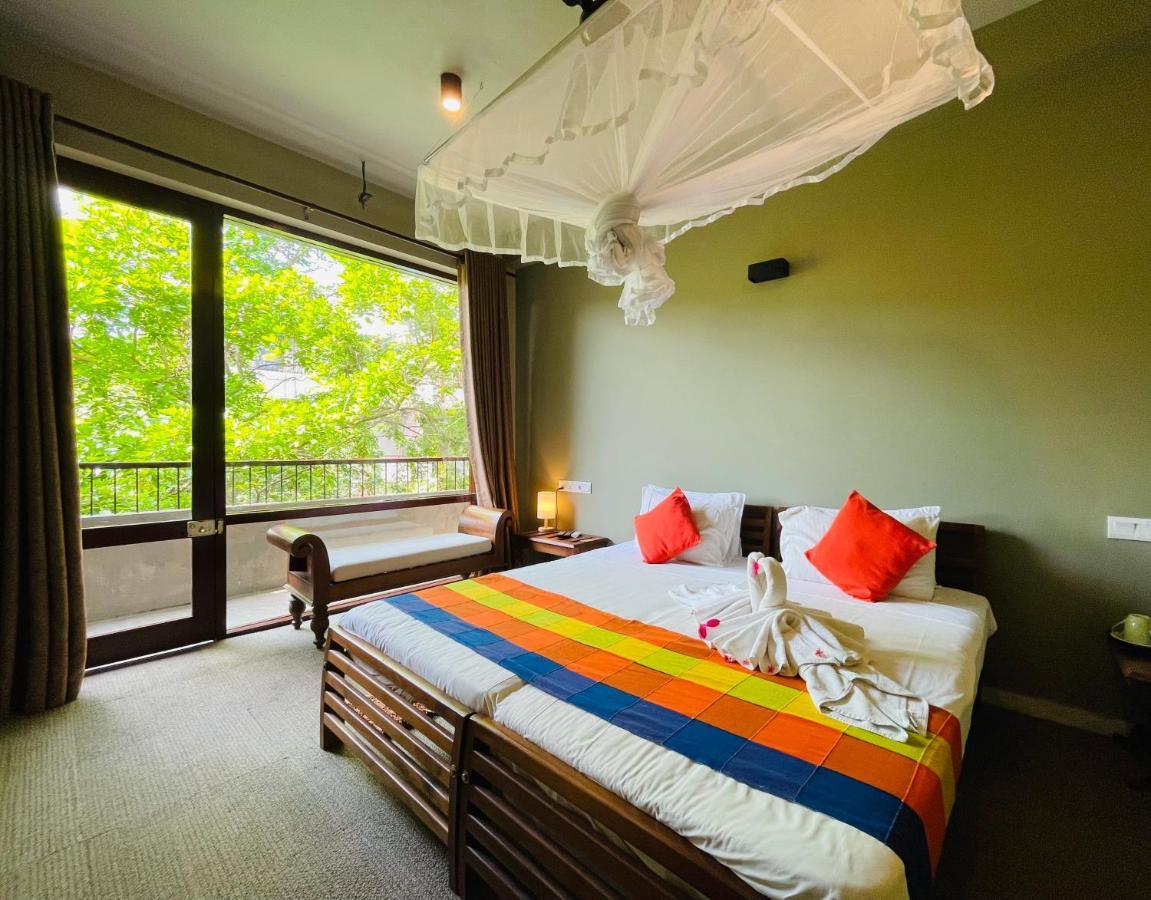 Deluxe Twin Room without Balcony
