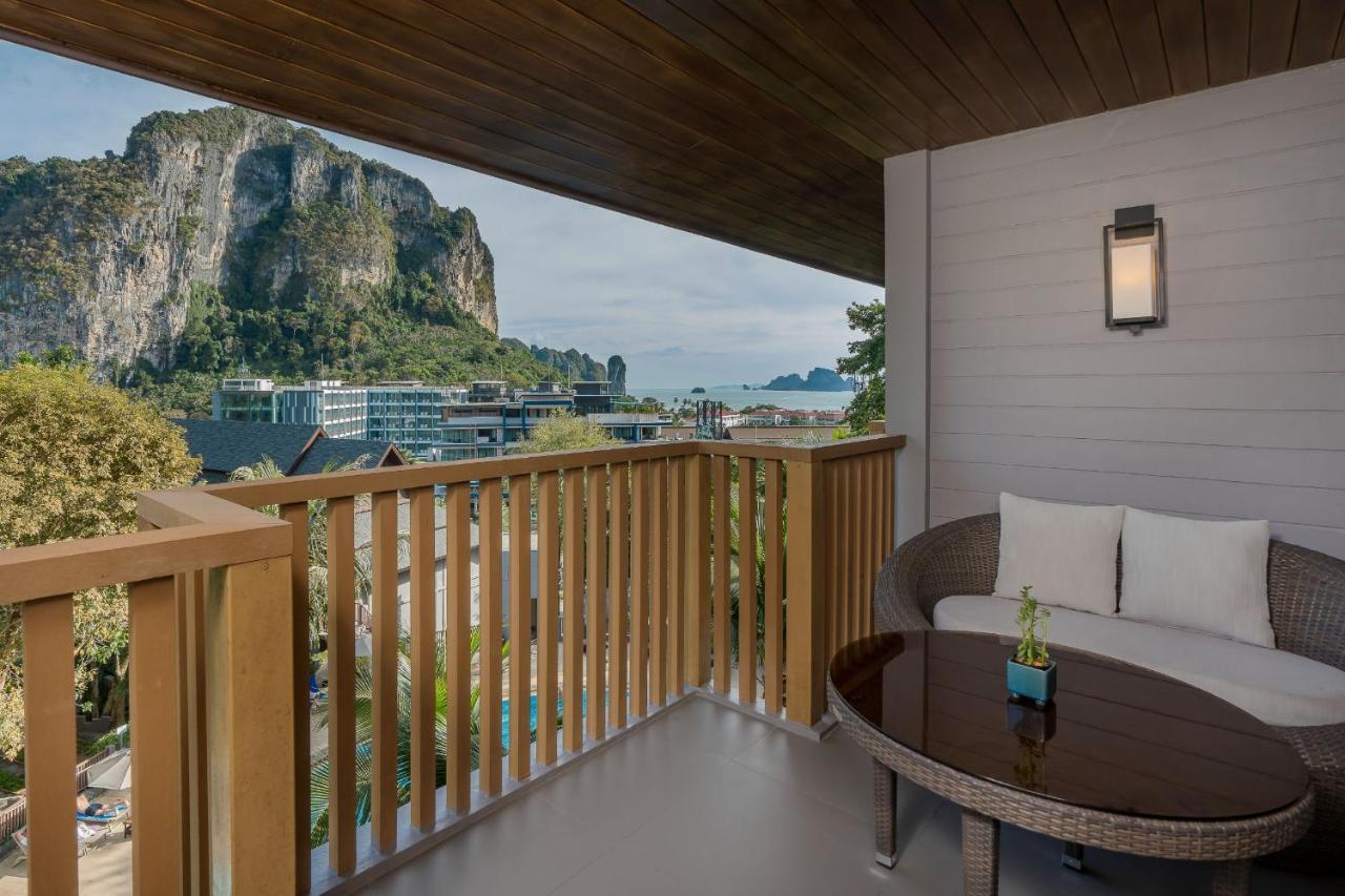 Premium Twin Room with Balcony and Pool View