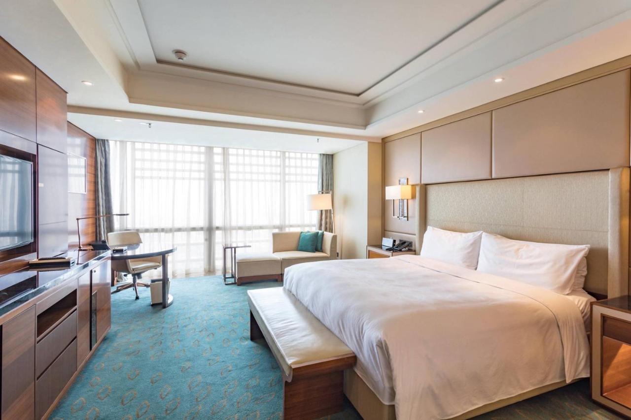 Premium King Room
