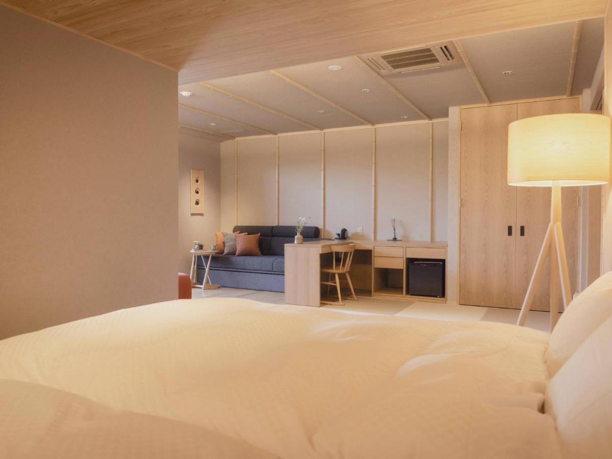 Junior Suite with Private Balcony-Temple View