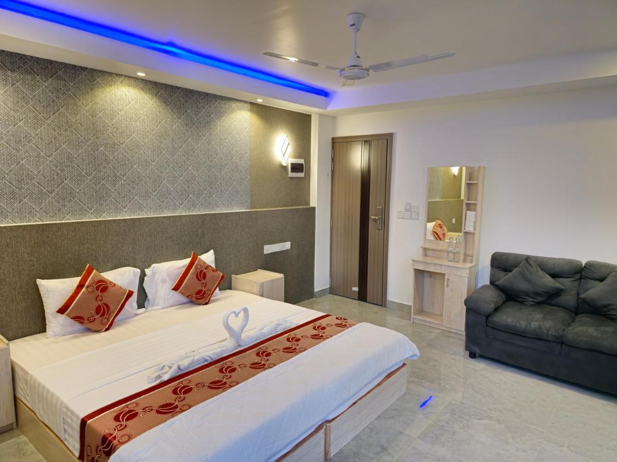 Superior King Room