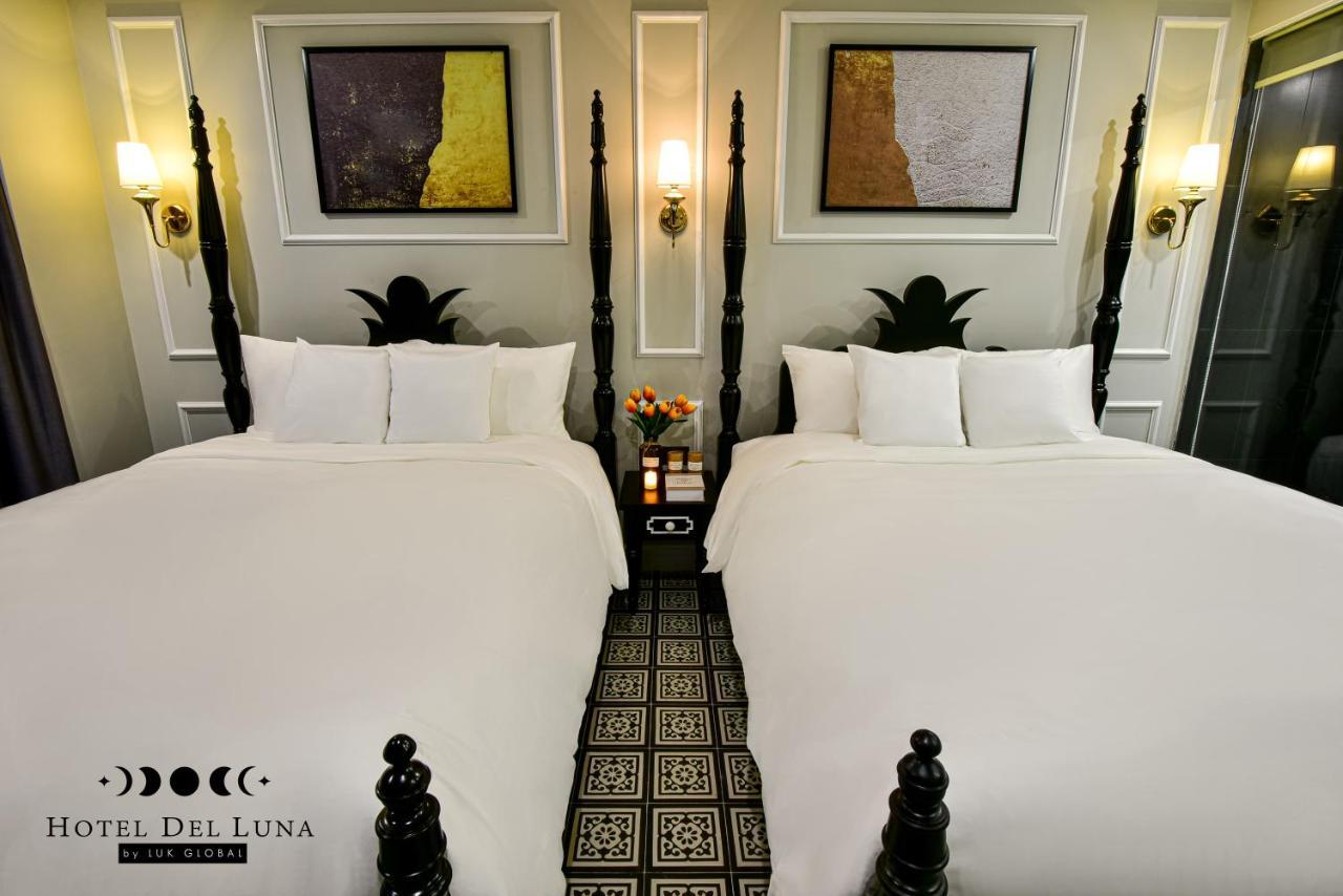 Deluxe Twin Room Balcony City View