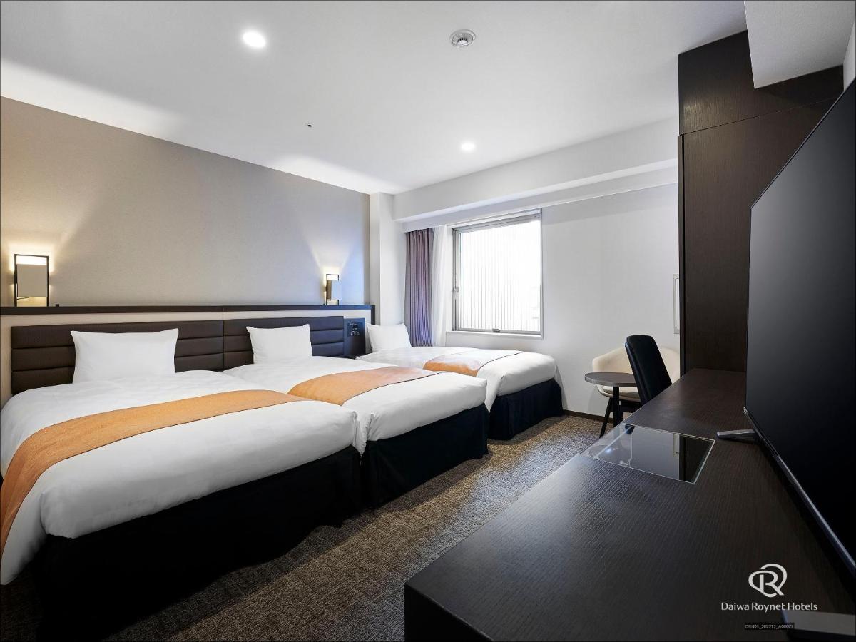 Hollywood Twin Room with Extra Bed (Three Bed)