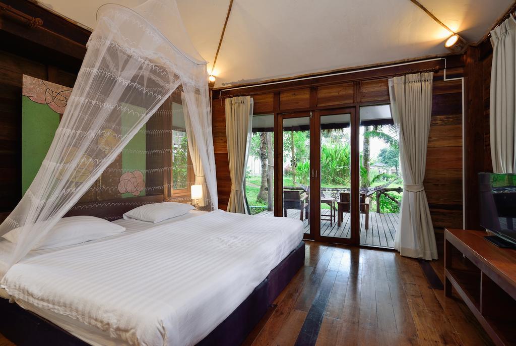 Sea View Bungalow with Air-Condition,142758774:JPEG