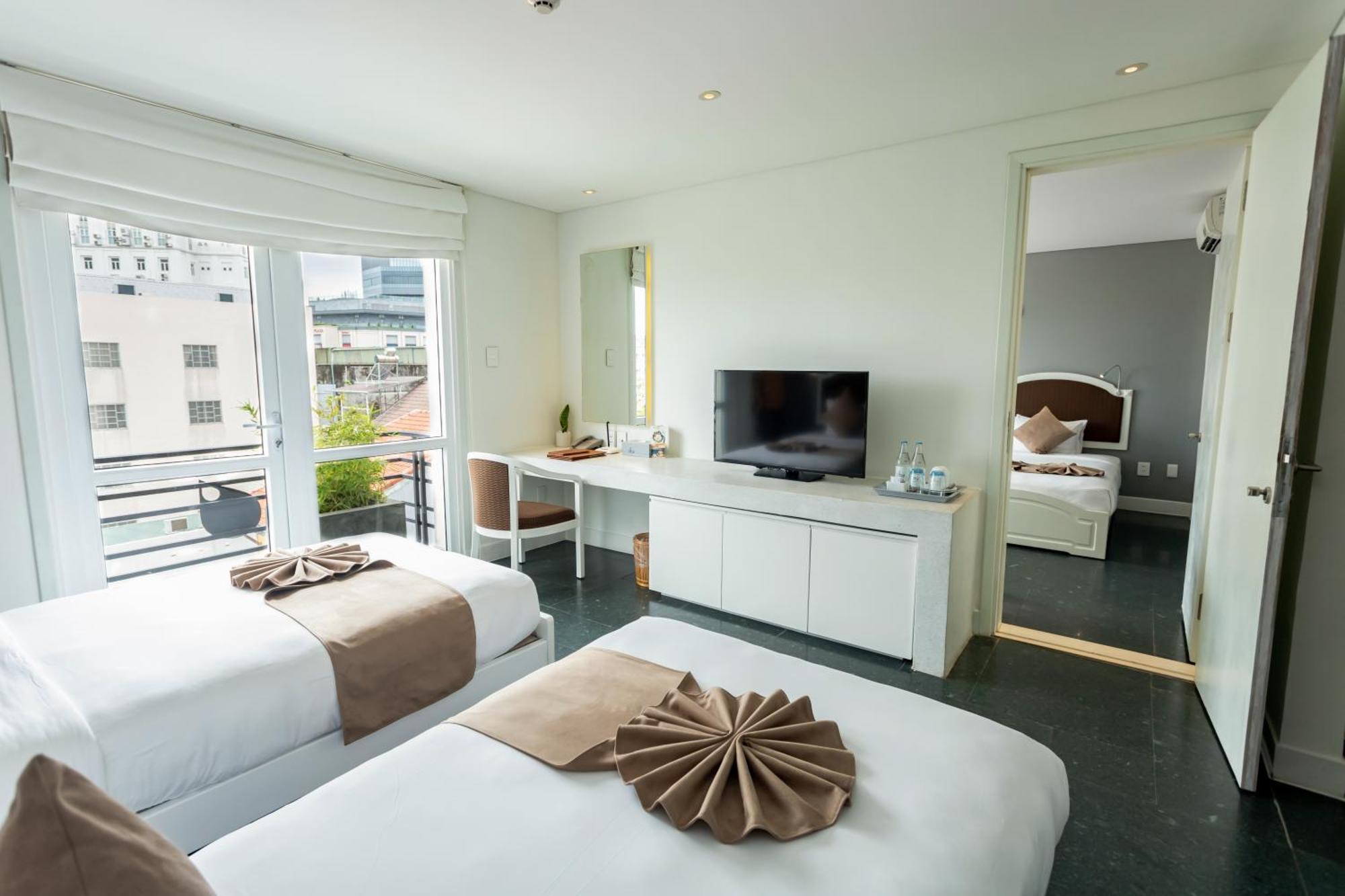 Deluxe Double or Twin Room