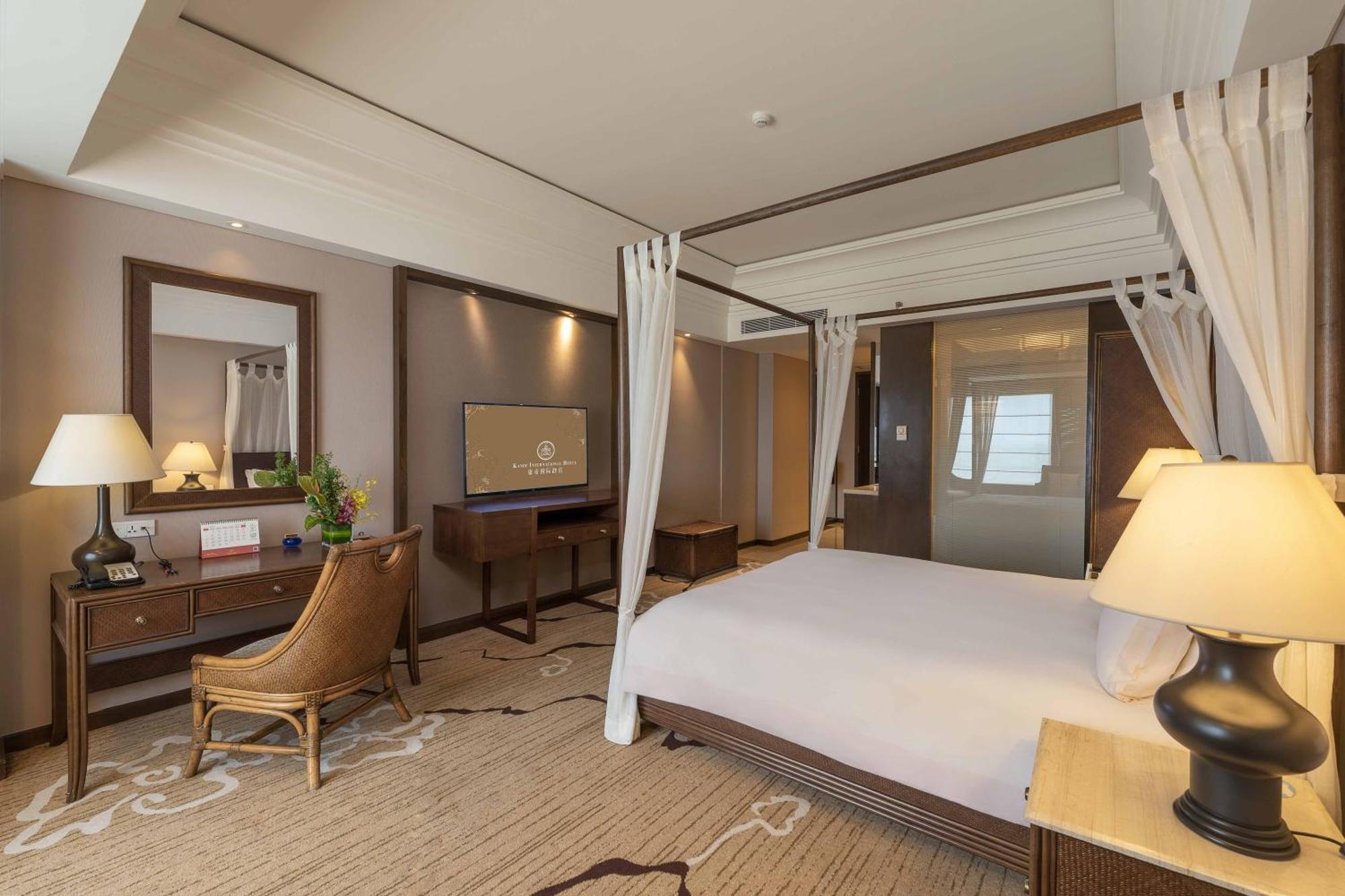 Executive Double Room with Lake View
