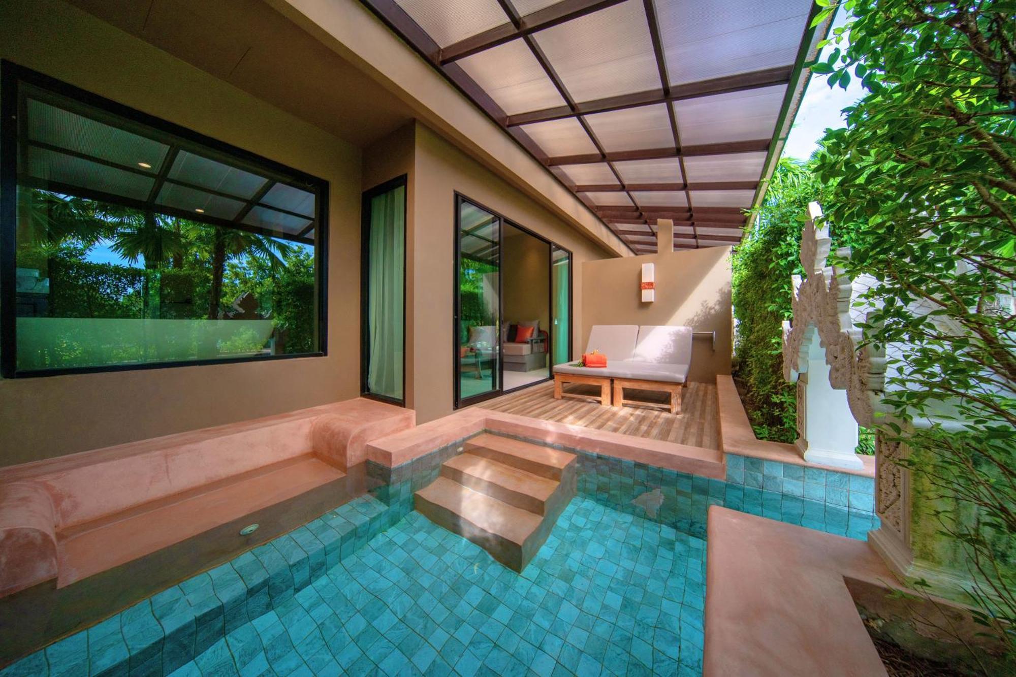 Deluxe Double or Twin Room Pool Access