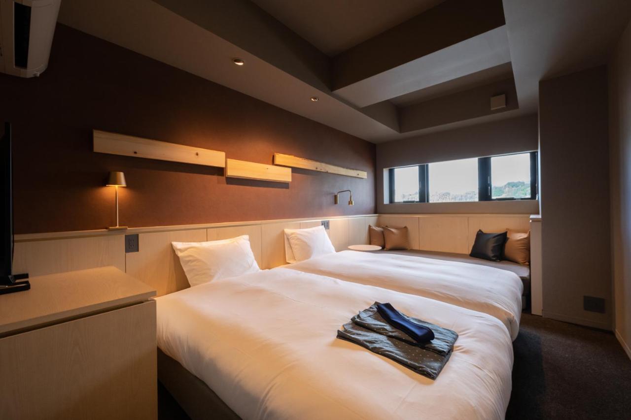 Comfort Twin Room with Shower - Non-Smoking