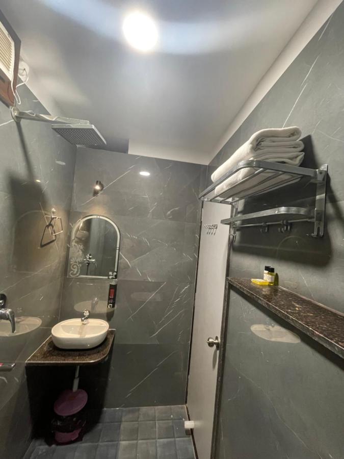 Deluxe Double Room with Extra Bed