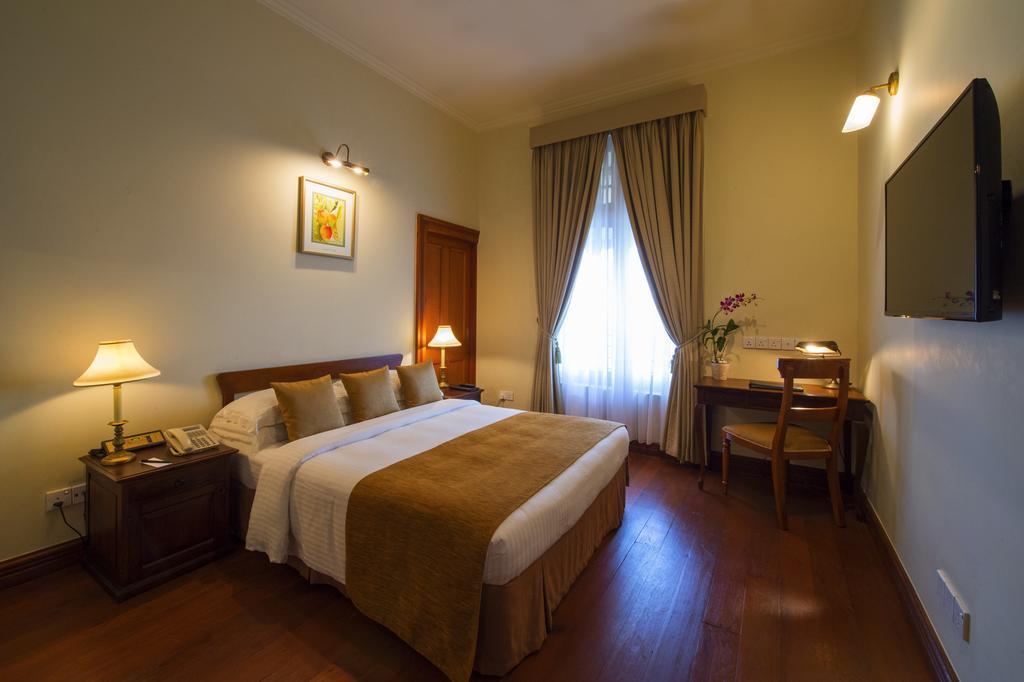 Habitación con vistas al jardín
