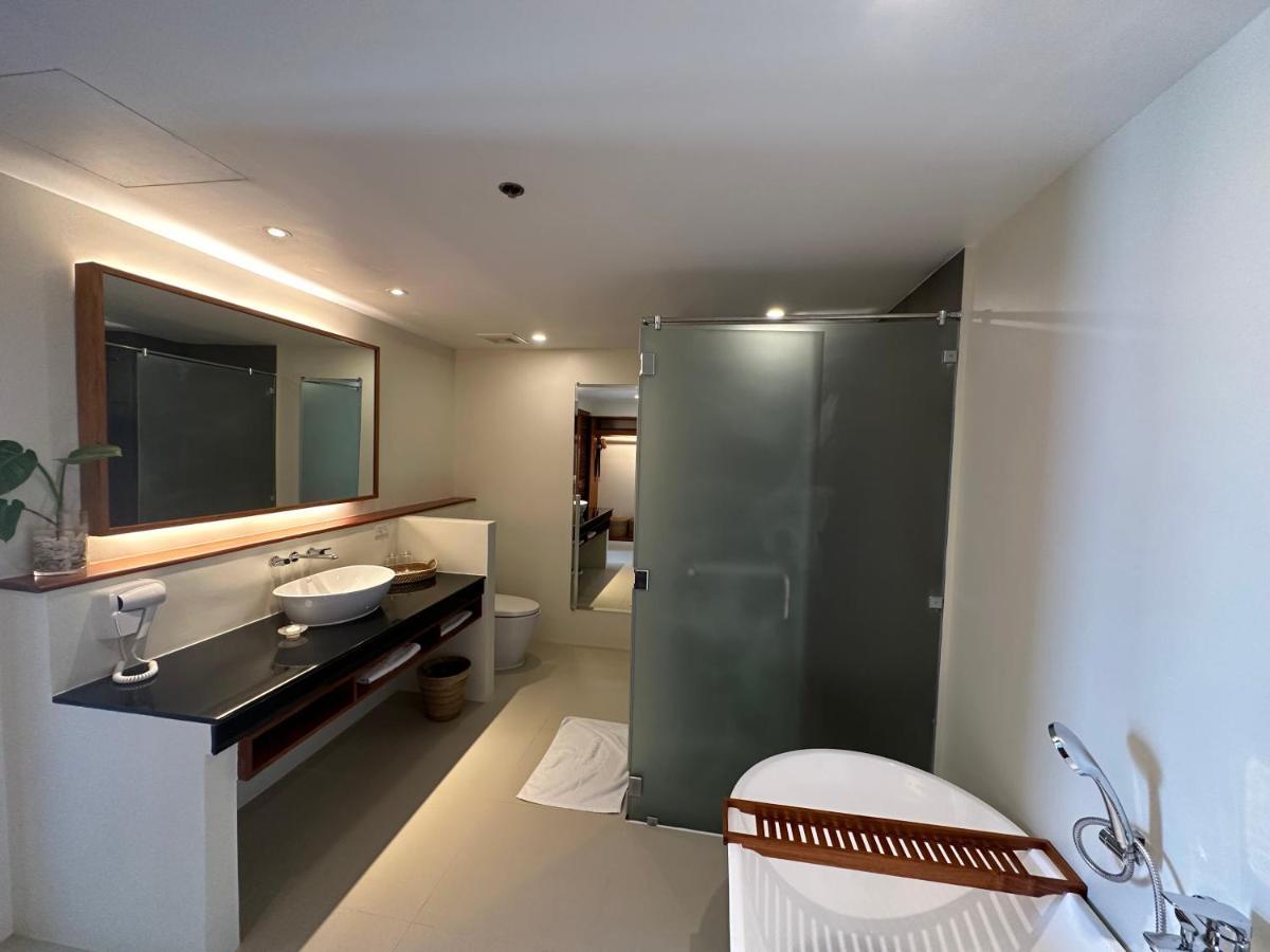 Junior Suite,1498772341:JPEG