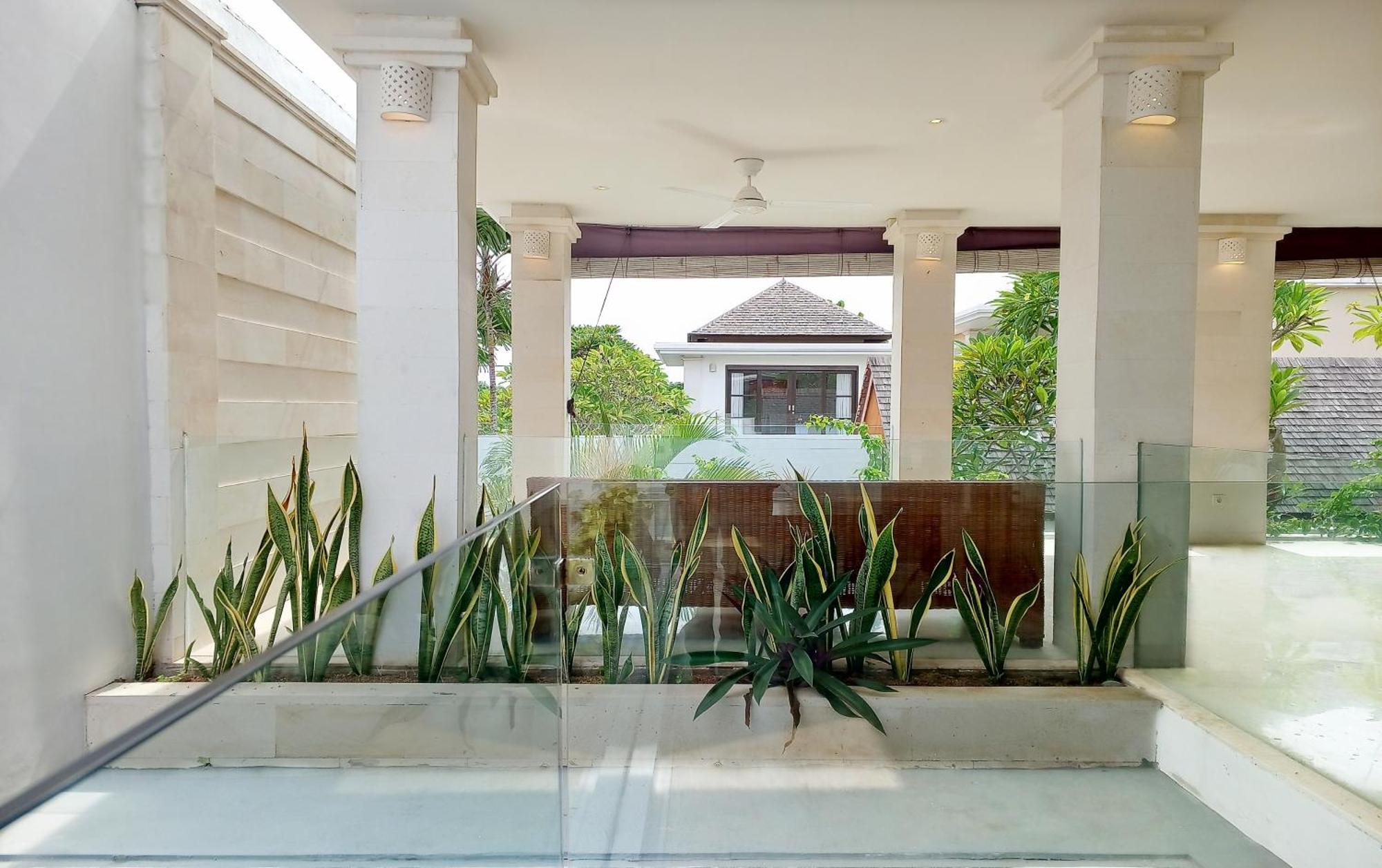 Villa con 2 dormitorios y piscina privada