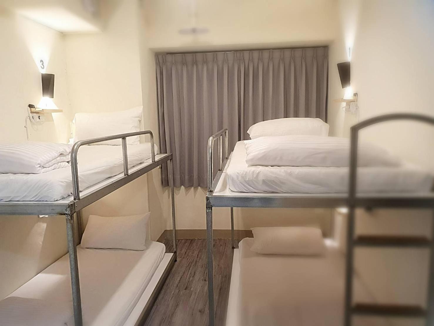 Quadruple Room with Private Bathroom,1532767027:JPEG